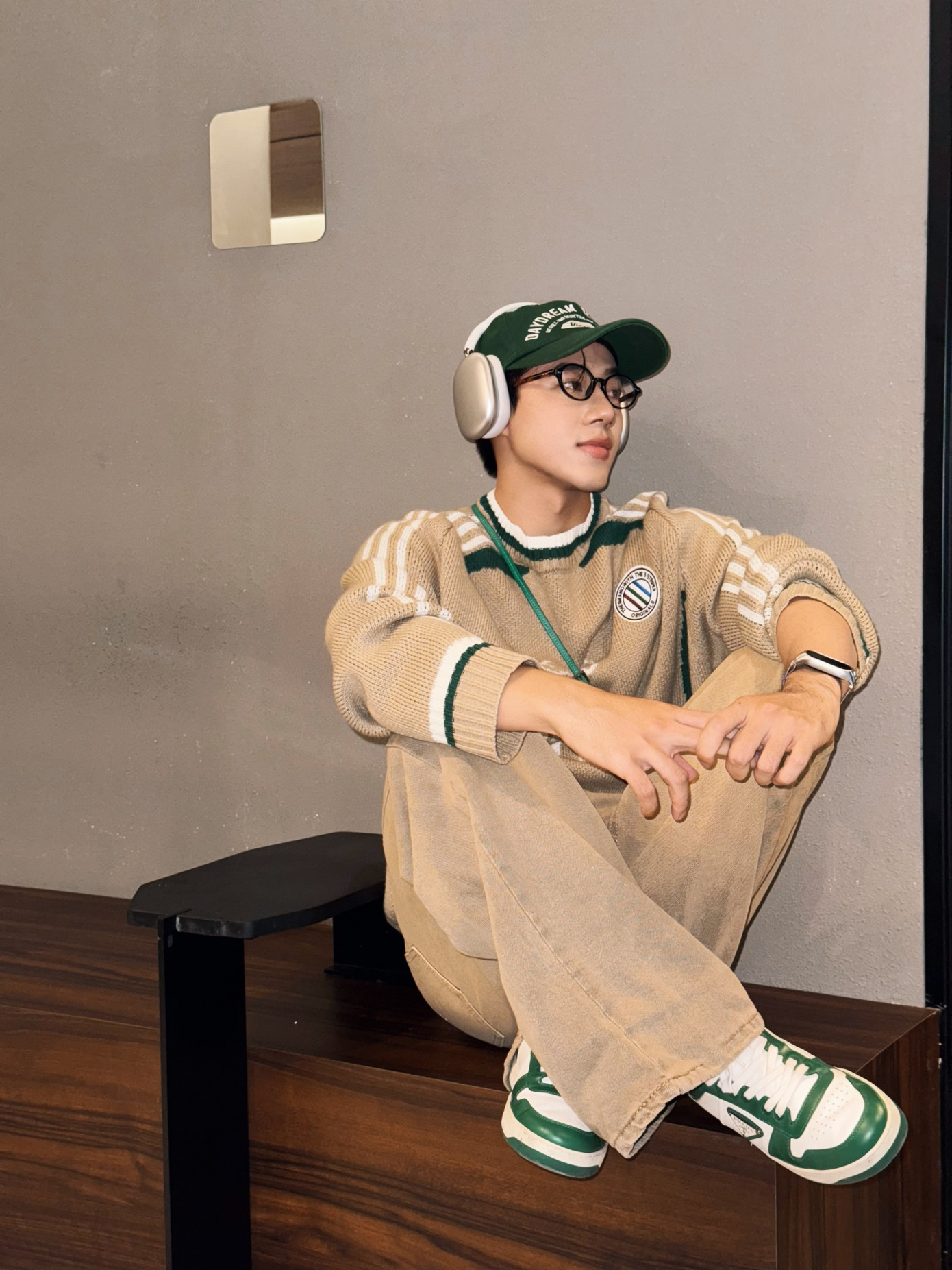 Trải qua những bài học, Tô Chu nhận ra rằng sức khỏe và tinh thần mới là nền tảng quan trọng nhất để theo đuổi đam mê. Trải qua những bài học, Tô Chu nhận ra rằng sức khỏe và tinh thần mới là nền tảng quan trọng nhất để theo đuổi đam mê.