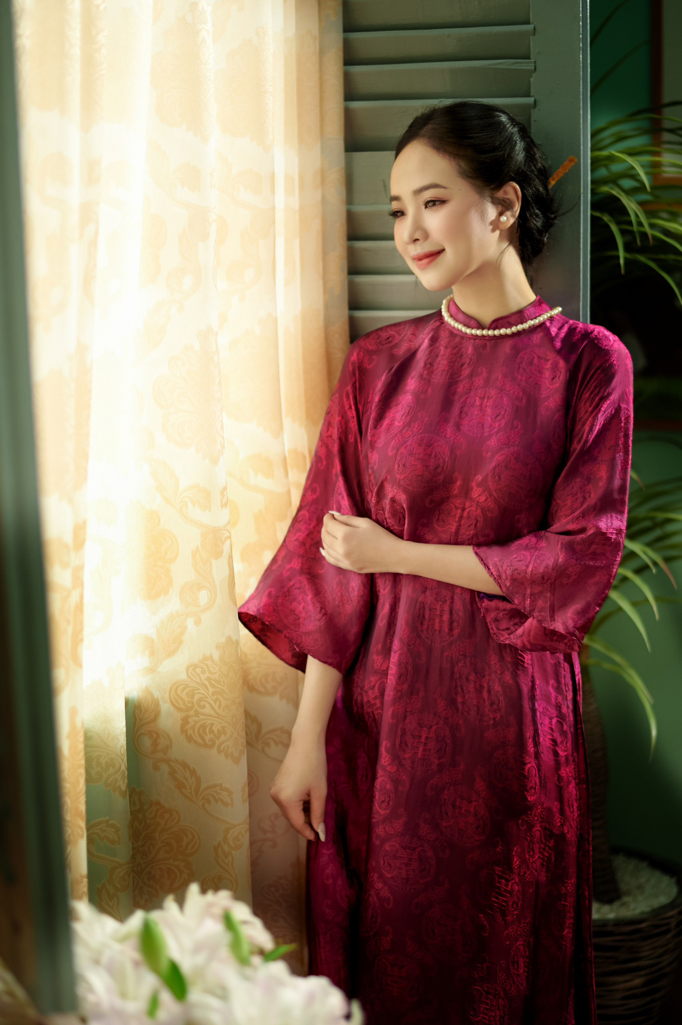 Thuộc thế hệ Gen Z, tuy nhiên Trà My lại ưa chuộng nét truyền thống, quay về với những giá trị xưa cũ.