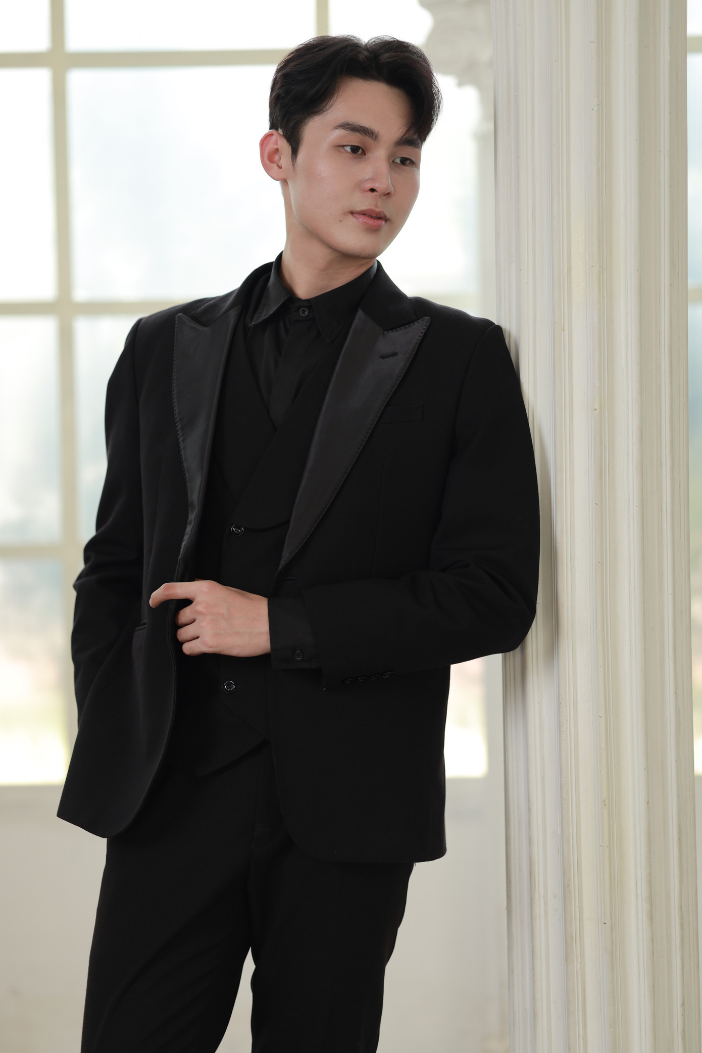 Nguyễn Thành Long (sinh năm 2002) đang là sinh viên của trường Cao đẳng Công nghệ Thủ Đức. Nguyễn Thành Long (sinh năm 2002) đang là sinh viên của trường Cao đẳng Công nghệ Thủ Đức.