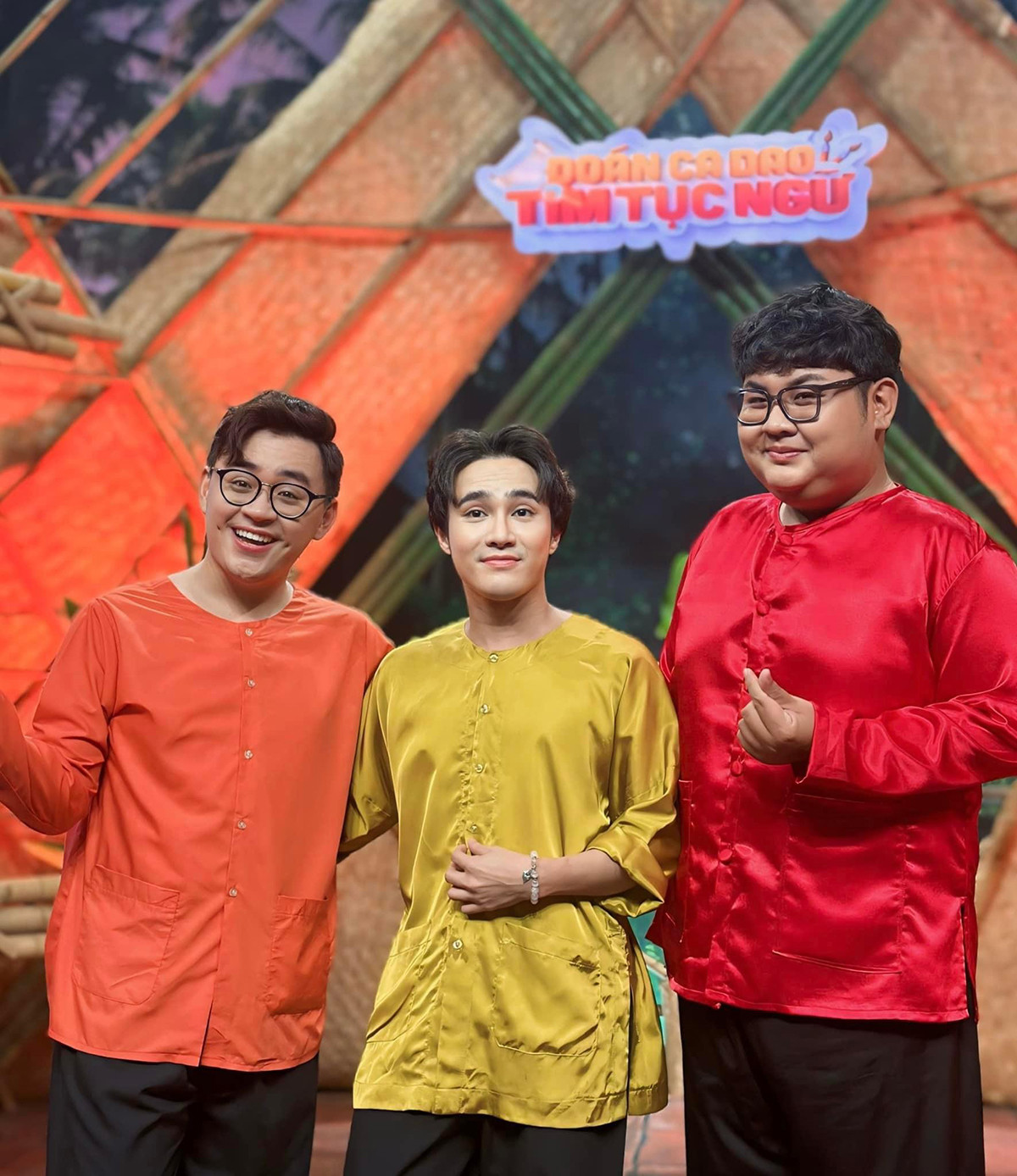 Nhật Khoa cảm thấy hạnh phúc khi được sống và làm việc cùng đam mê.