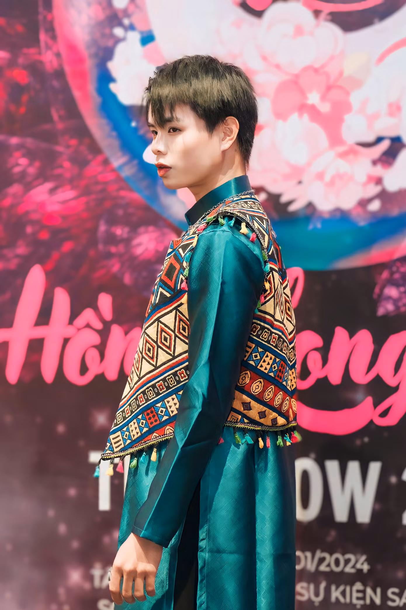 Niềm yêu thích dành cho người mẫu của Ricmin Hoàng được bộc lộ ngay từ khi còn là một cậu bé 10 tuổi.