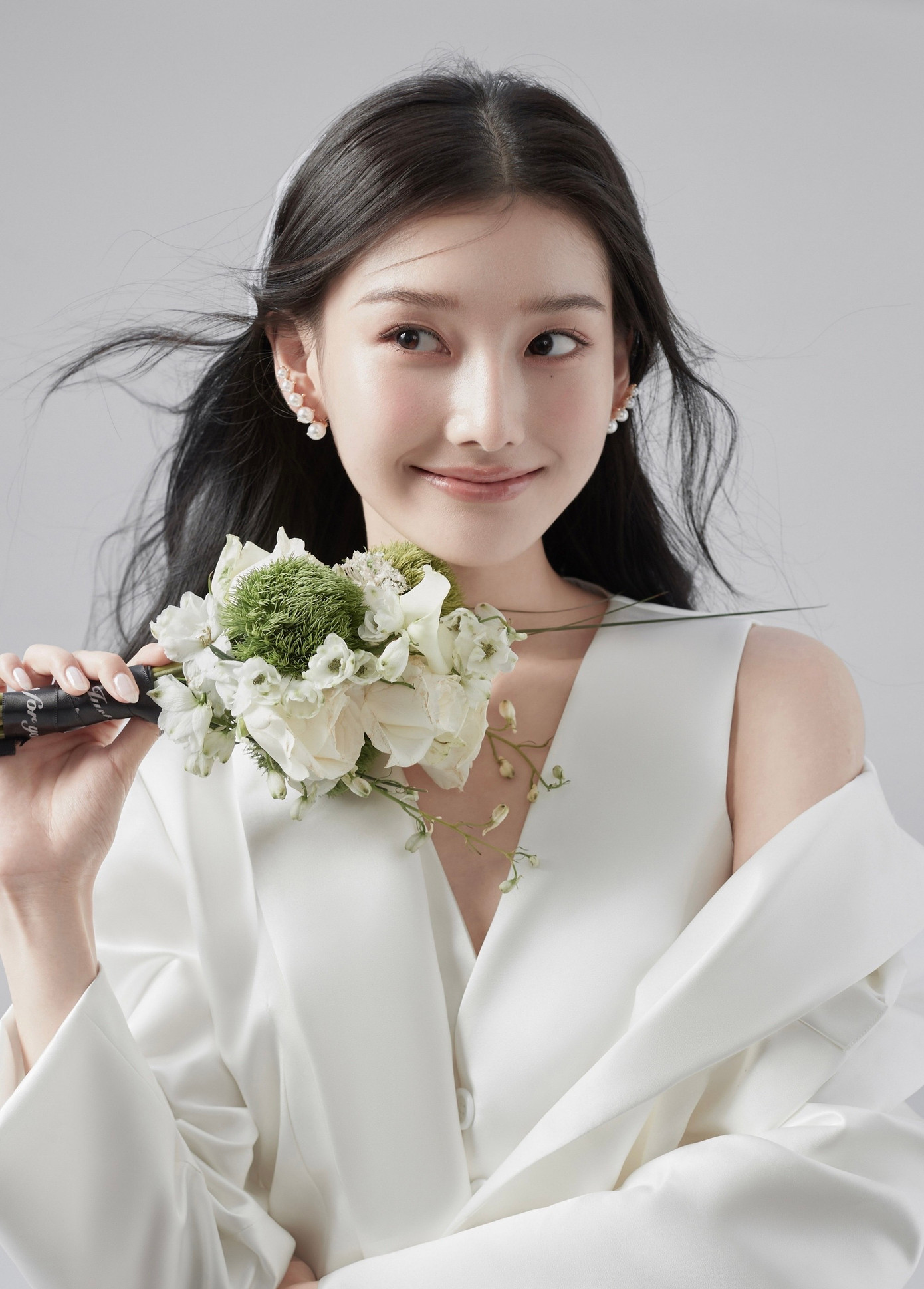 Kỳ Duyên mong muốn mang lại những giá trị tốt đẹp, thiết thực và nhiều ý nghĩa hơn đến với cuộc sống.