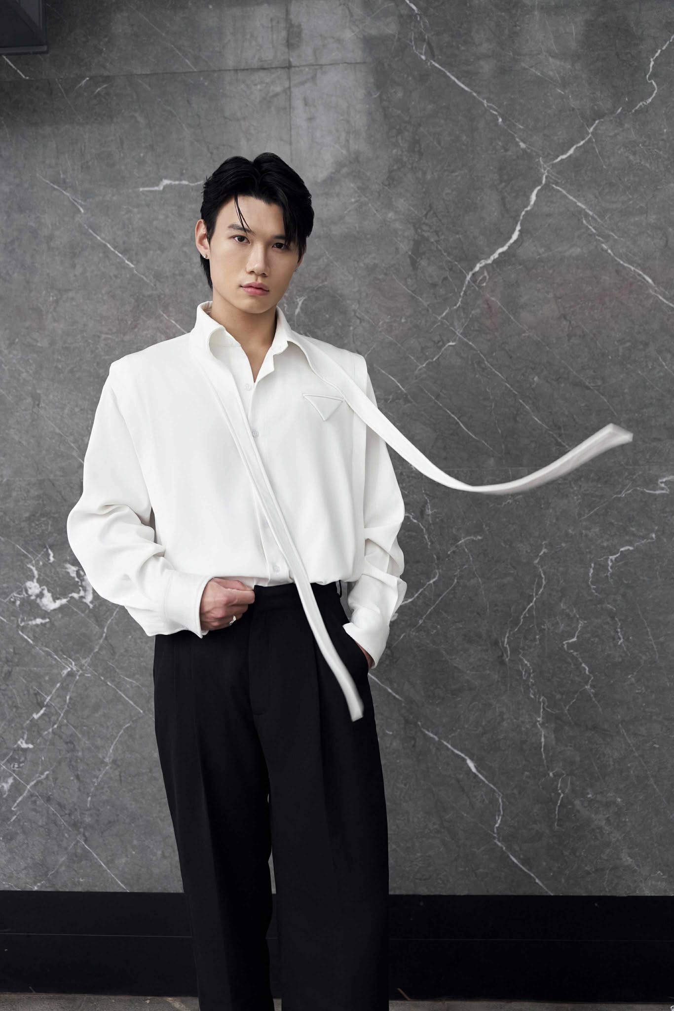 Tuy nhiên, những khó khăn khi mới bước chân vào nghề người mẫu, diễn viên của Tuấn Đức hoàn toàn không dễ dàng. Tuy nhiên, những khó khăn khi mới bước chân vào nghề người mẫu, diễn viên của Tuấn Đức hoàn toàn không dễ dàng.