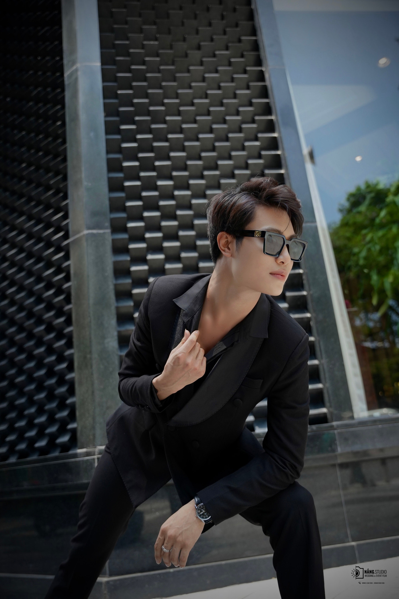 Từ nhỏ, Nguyễn Thắng đã có niềm đam mê mãnh liệt với nghệ thuật, điển hình như diễn xuất, ca hát, nhảy múa, mẫu ảnh,...