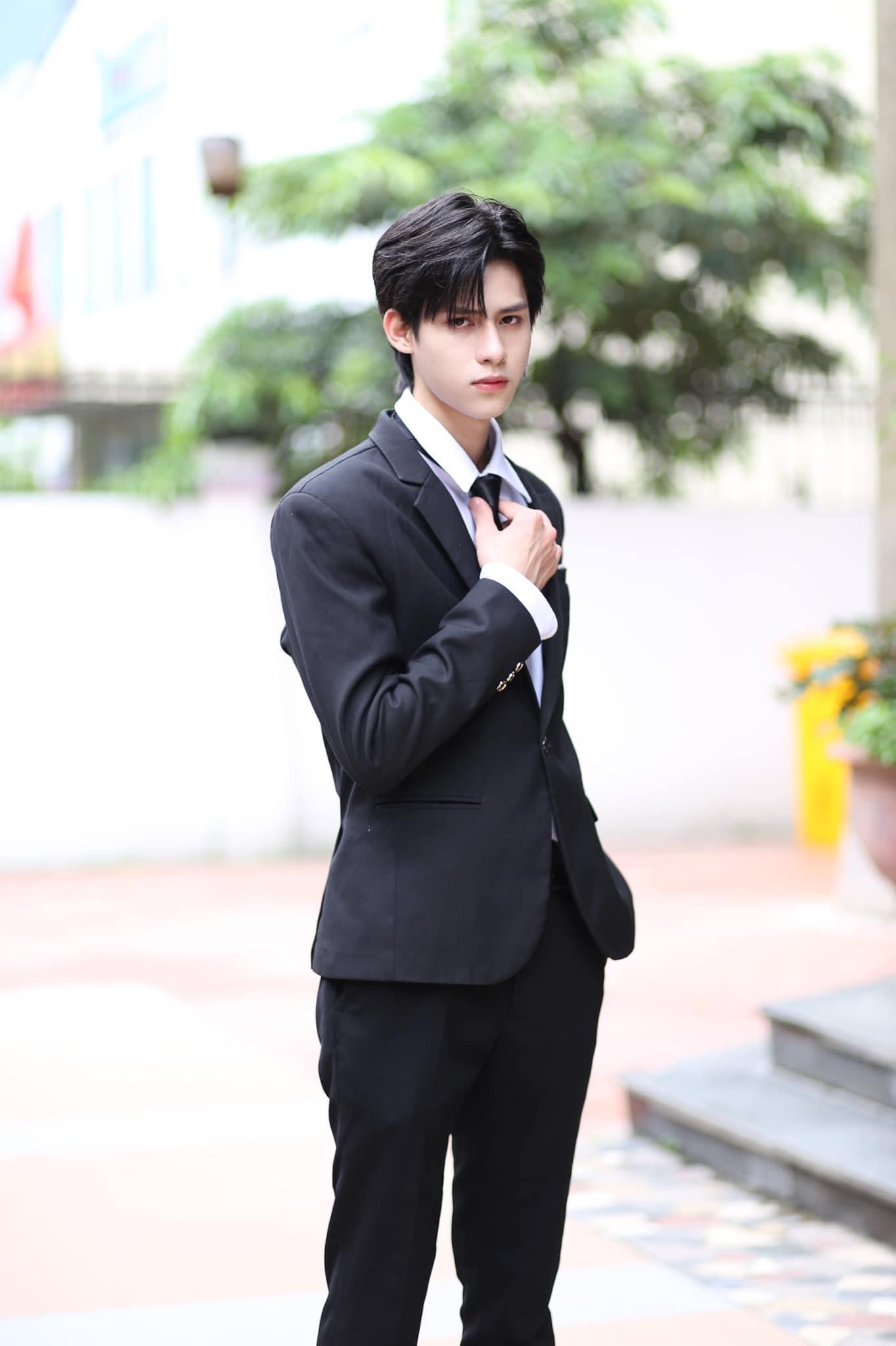 Bên cạnh đam mê, ước mơ mà Văn Nam hướng đến là trở thành một fashionista. Bên cạnh đam mê, ước mơ mà Văn Nam hướng đến là trở thành một fashionista.