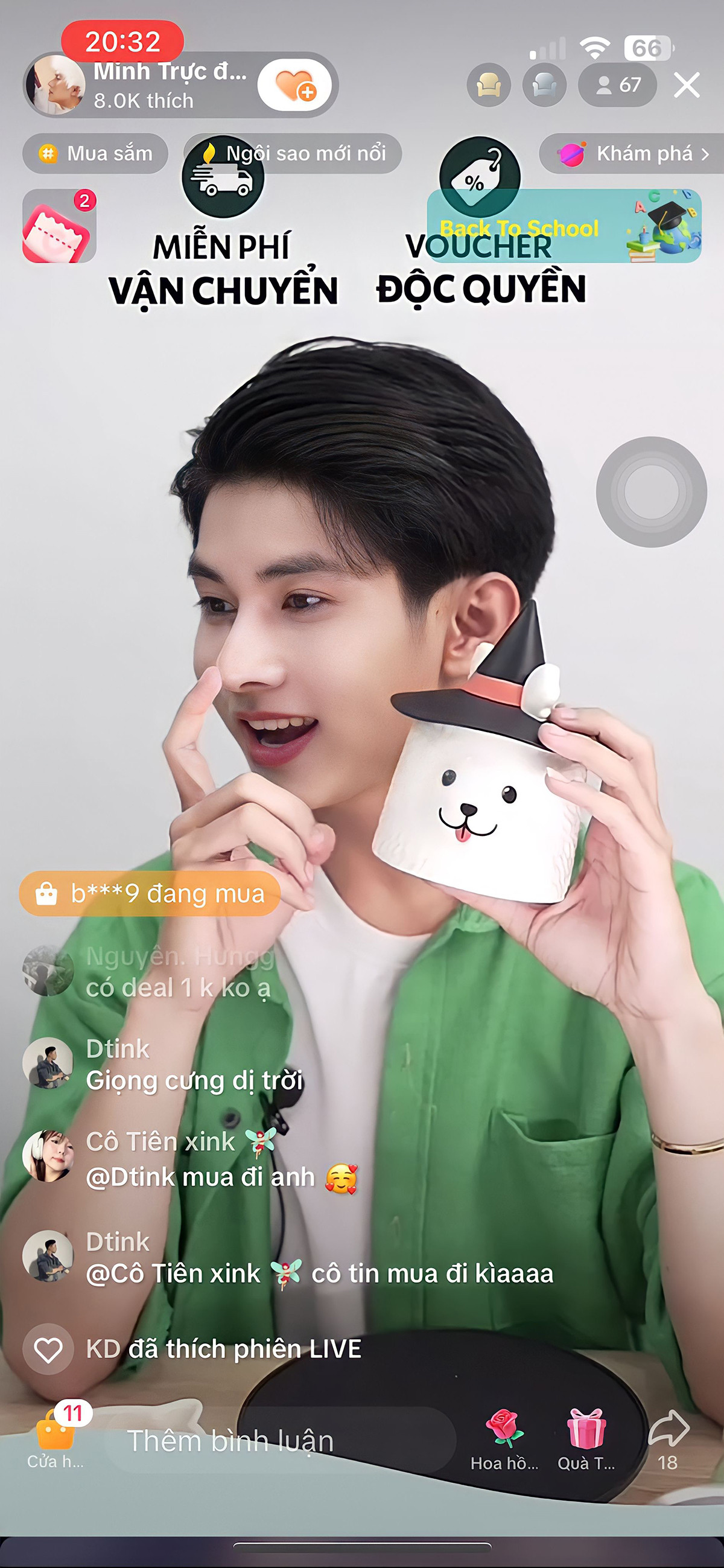 Minh Trực gây ấn tượng mới đây khi thử sức trong một lĩnh vực mới làm Host Liverstream.