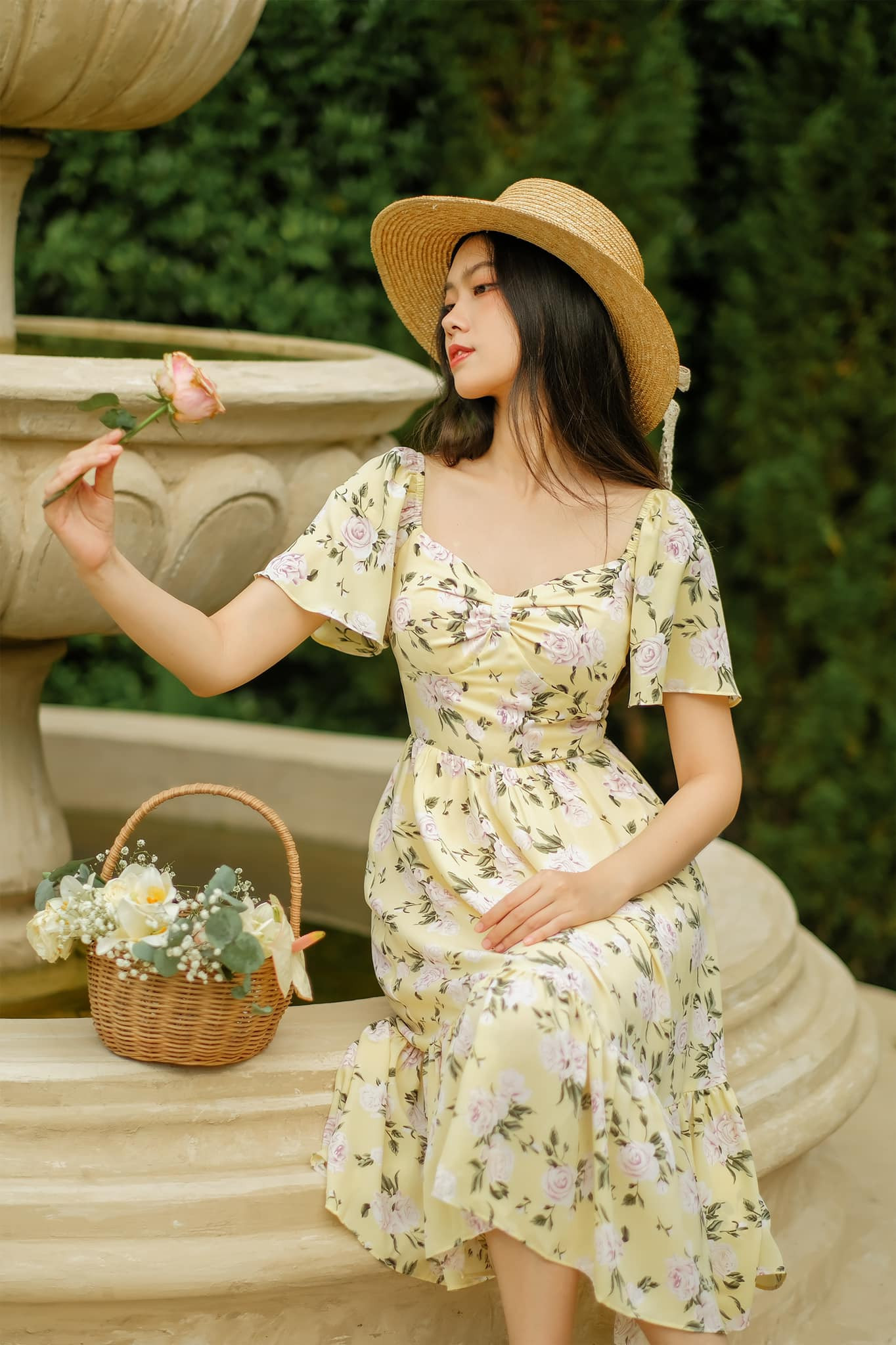 Như Tuyết không ngừng học hỏi và phát triển bản thân với mong muốn được học hỏi thêm nhiều kiến thức đa nền tảng, phục vụ cho công việc nghệ thuật của bản thân một cách tối ưu.