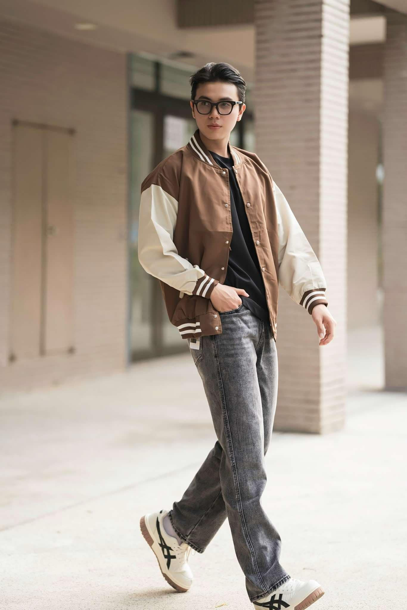 Năm 2023 là một năm đầy ắp những trải nghiệm mới mẻ với Bảo Huy. Năm 2023 là một năm đầy ắp những trải nghiệm mới mẻ với Bảo Huy.