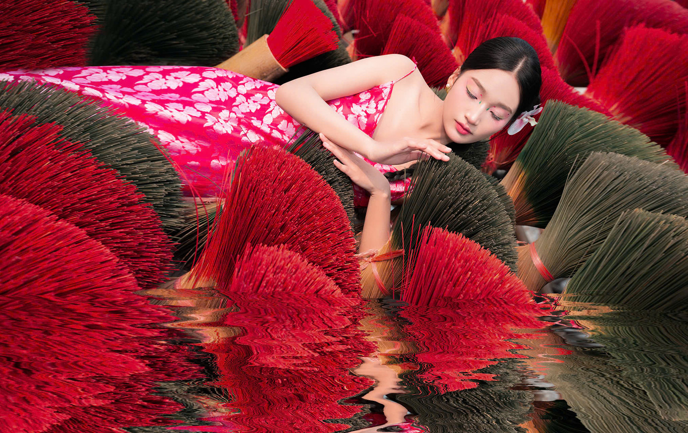 Hoàng Trà My đang là sinh viên năm cuối Học viện Hành chính và Quản trị công.