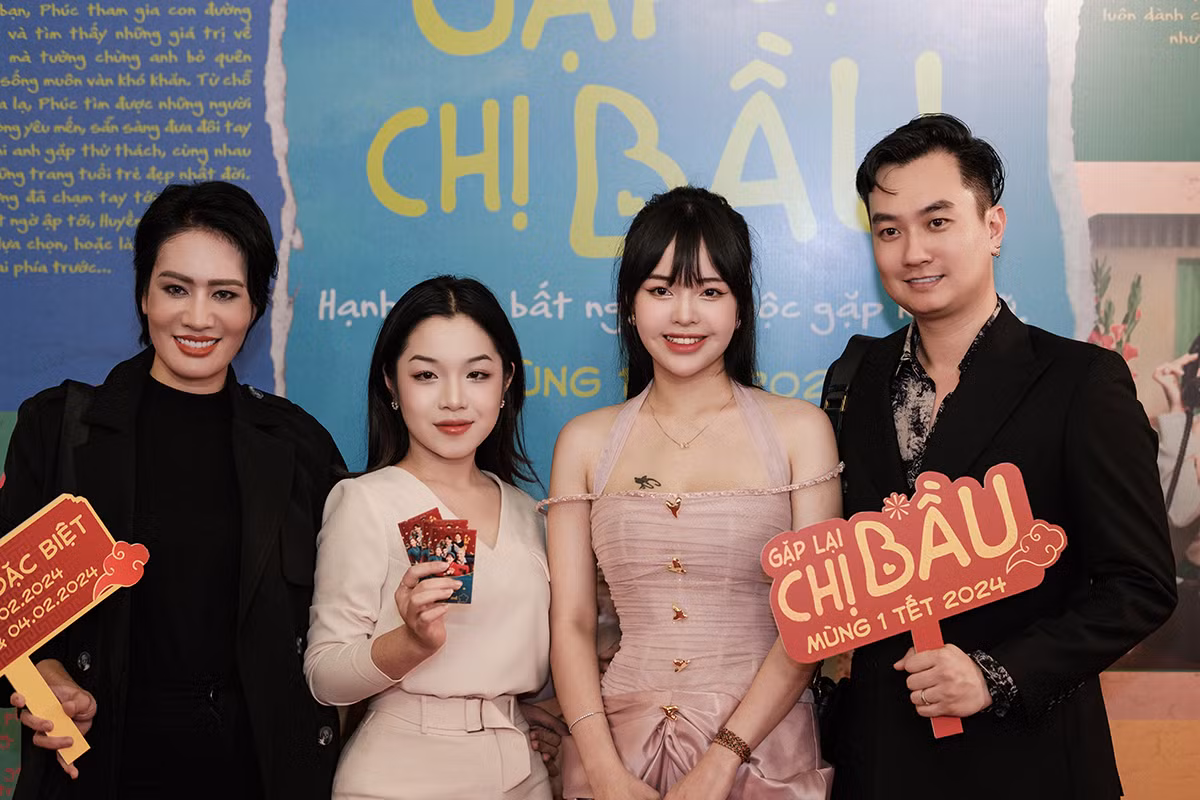 Yến Linh từng là quản lý của Diễn viên Phạm Anh Tuấn.