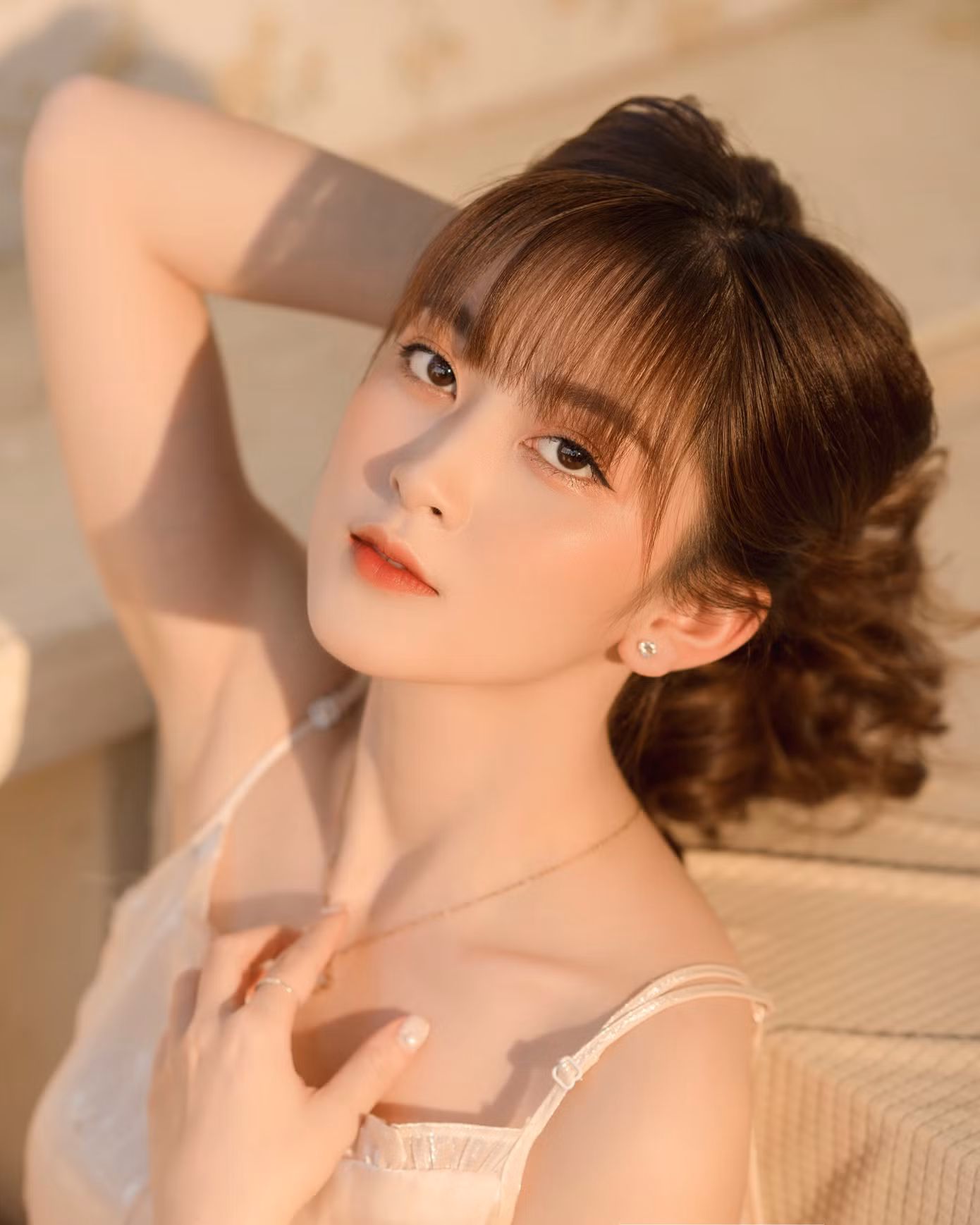 Nguyễn Thu Thuỷ (sinh năm 1998) tốt nghiệp ngành Kinh tế của Học viện Tài chính.