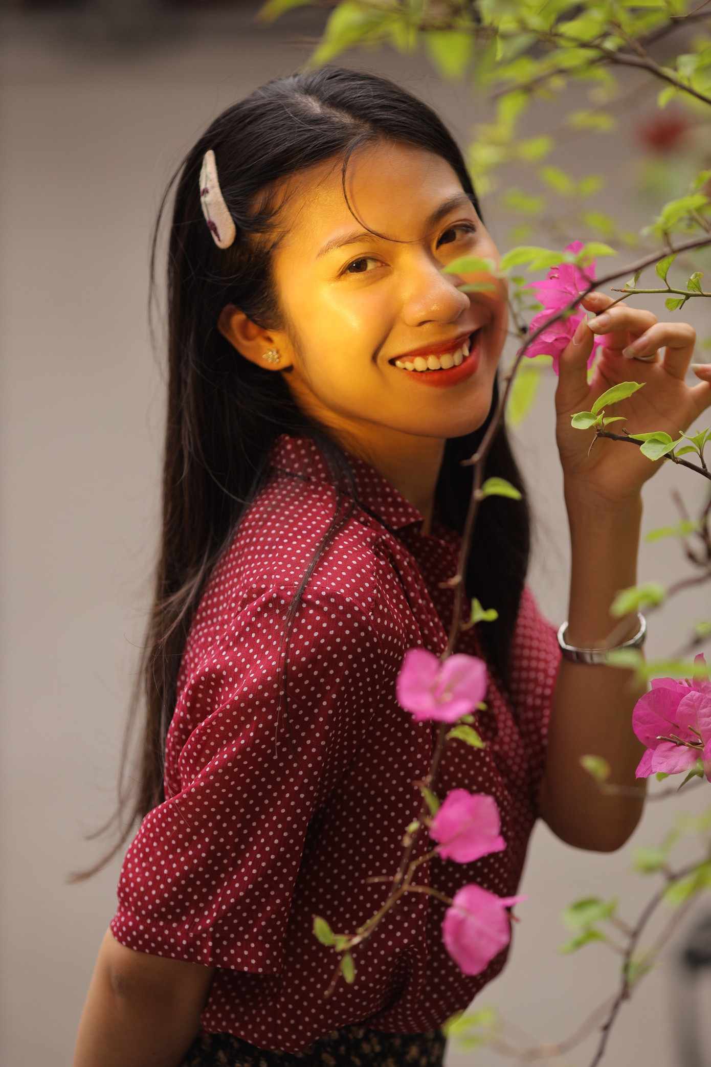 Bên cạnh lĩnh vực khoa học, Hải Hà còn là diễn viên quảng cáo và là mẫu ảnh, MC cho các đơn vị, nhãn hàng, tập đoàn,... Bên cạnh lĩnh vực khoa học, Hải Hà còn là diễn viên quảng cáo và là mẫu ảnh, MC cho các đơn vị, nhãn hàng, tập đoàn,...