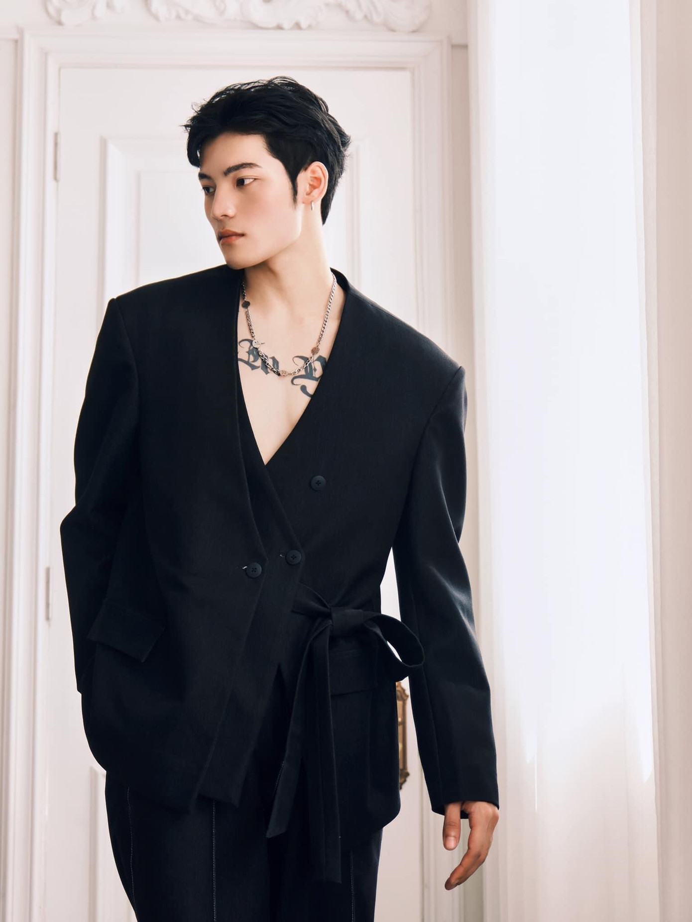 Kira cảm thấy biết ơn những năm tháng khổ cực, những người đã giúp đỡ, cũng như chính bản thân cậu bạn đã mạnh mẽ vượt qua, để có một Kira trưởng thành như hiện tại.