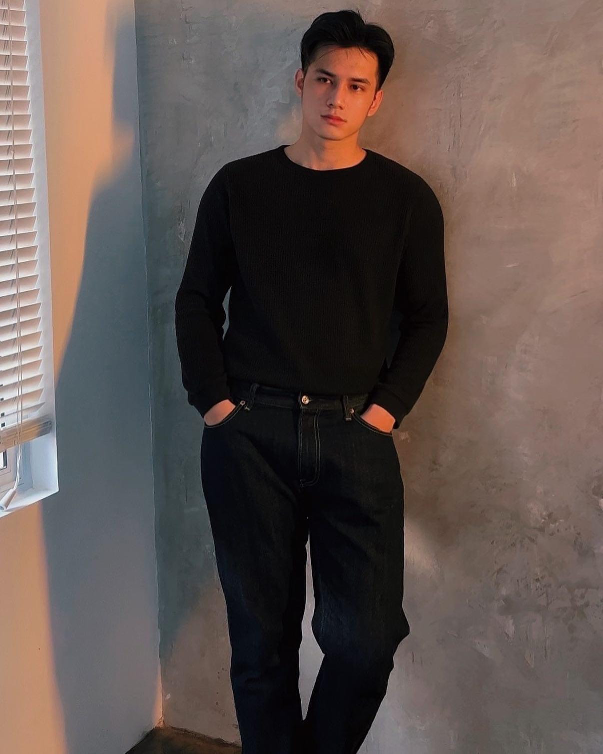 Thời gian dành cho phòng mổ là công việc mà Đình Linh yêu thích nhất. Thời gian dành cho phòng mổ là công việc mà Đình Linh yêu thích nhất.