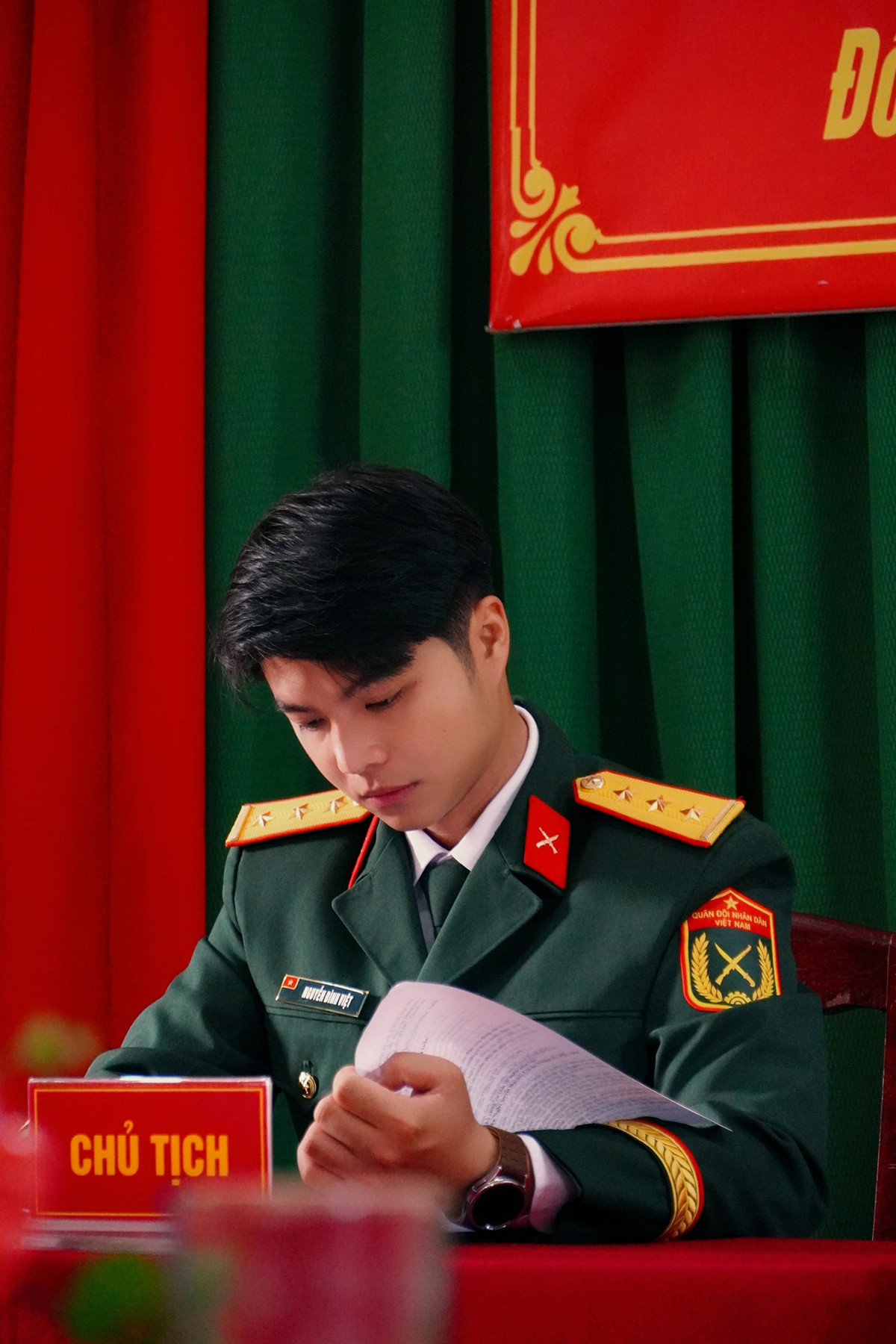 Điều khiến Đình Việt tự hào nhất là sự đoàn kết, năng động và sáng tạo của đoàn viên thanh niên trong đơn vị. Điều khiến Đình Việt tự hào nhất là sự đoàn kết, năng động và sáng tạo của đoàn viên thanh niên trong đơn vị.