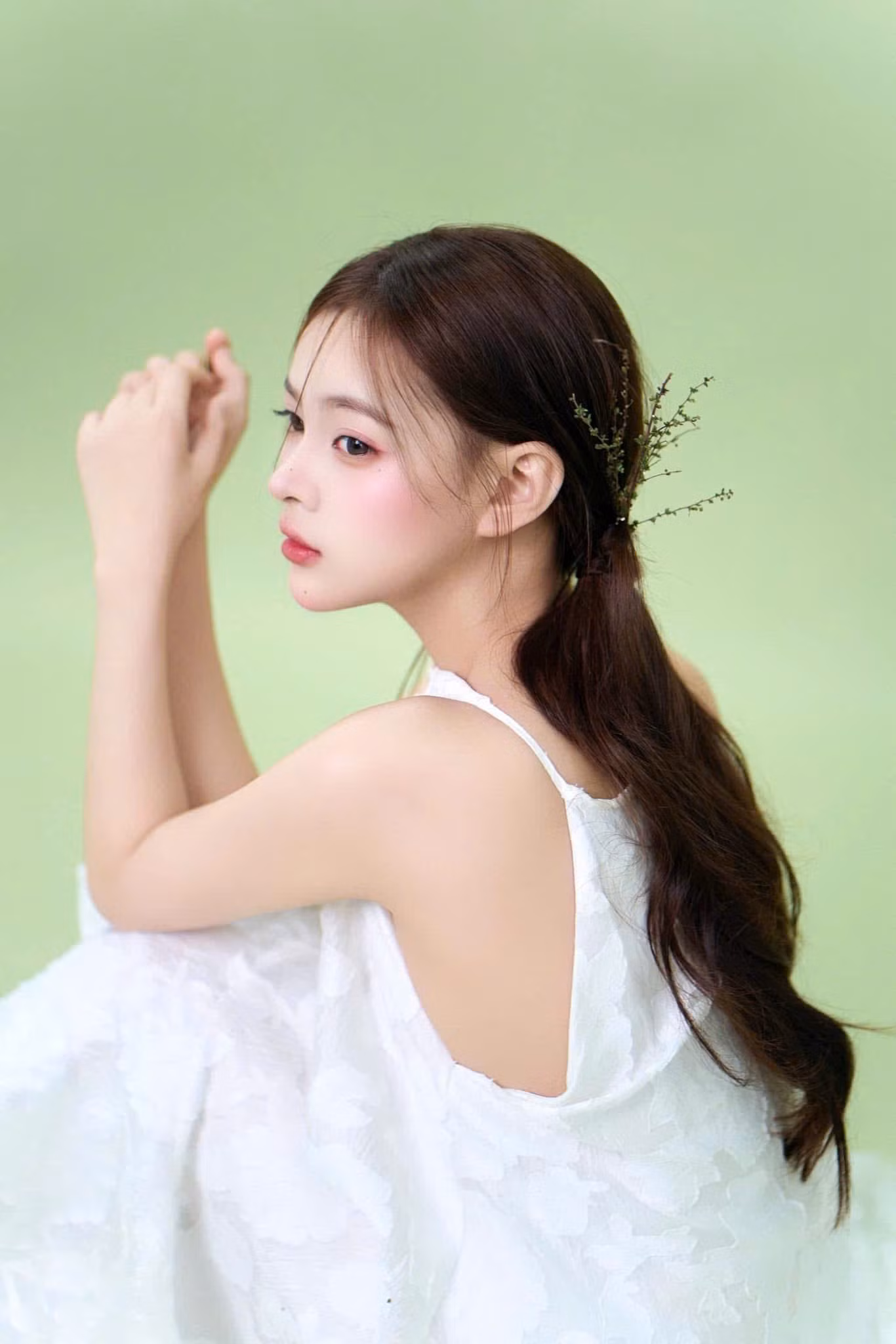 Công việc người mẫu ảnh không chỉ mang lại cho Thiên Lam nguồn thu nhập ổn định mà còn giúp cô trau dồi nhiều kỹ năng quan trọng. Công việc người mẫu ảnh không chỉ mang lại cho Thiên Lam nguồn thu nhập ổn định mà còn giúp cô trau dồi nhiều kỹ năng quan trọng.