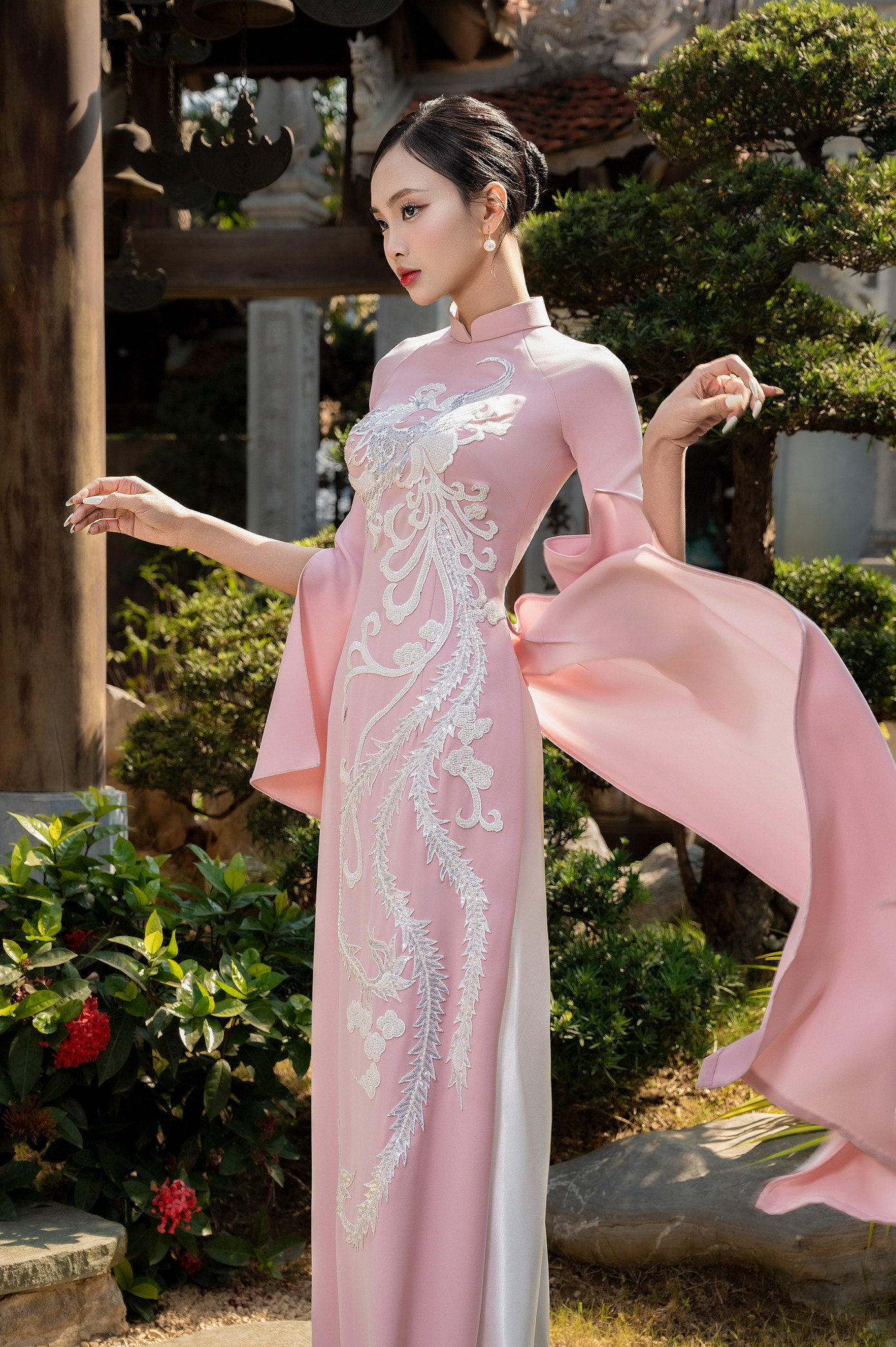 Phương khao khát được lan tỏa vẻ đẹp của văn hóa Việt Nam qua thời trang và nghệ thuật, quảng bá văn hóa Việt Nam ra thế giới.