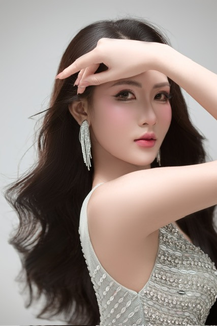 Ước mơ lớn nhất của Hồng Gấm không phải là một cuộc sống hào nhoáng, mà là được sống một cuộc đời ý nghĩa. Ước mơ lớn nhất của Hồng Gấm không phải là một cuộc sống hào nhoáng, mà là được sống một cuộc đời ý nghĩa.