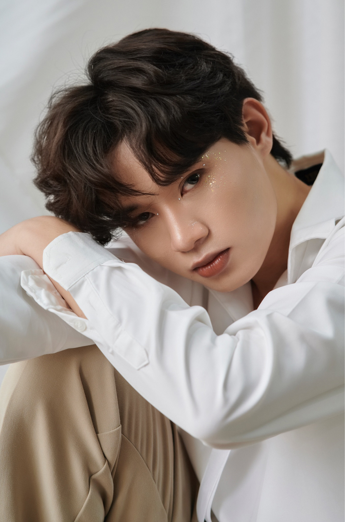 Hoàng Quốc Bảo (sinh năm 2002) hiện đang theo học ngành Hệ thống thông tin quản lý (MIS) tại Đại học Quốc gia Hà Nội. Hoàng Quốc Bảo (sinh năm 2002) hiện đang theo học ngành Hệ thống thông tin quản lý (MIS) tại Đại học Quốc gia Hà Nội.