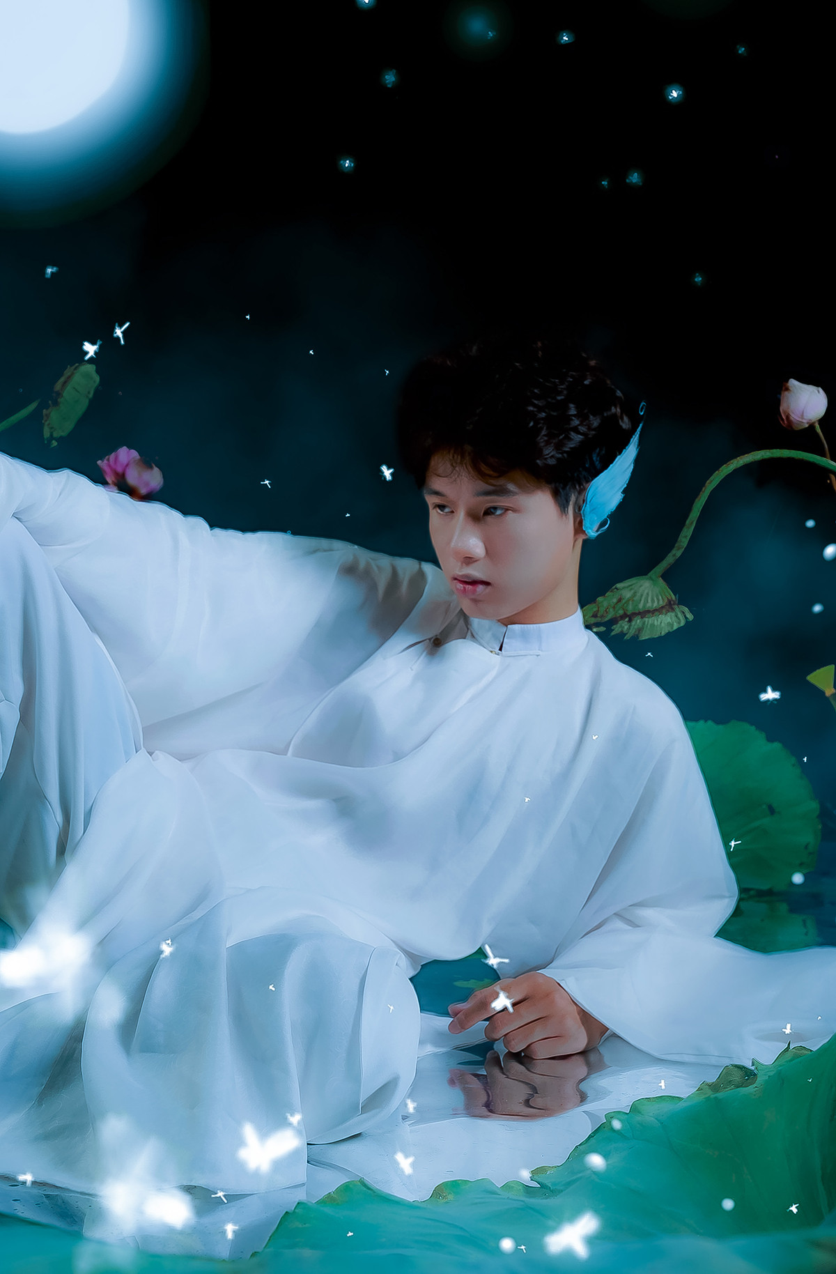 Với niềm yêu thích văn hoá, Quốc Bảo mong muốn được chia sẻ những nét đẹp, về bản sắc văn hóa của dân tộc mình rộng hơn đến với mọi người. Với niềm yêu thích văn hoá, Quốc Bảo mong muốn được chia sẻ những nét đẹp, về bản sắc văn hóa của dân tộc mình rộng hơn đến với mọi người.