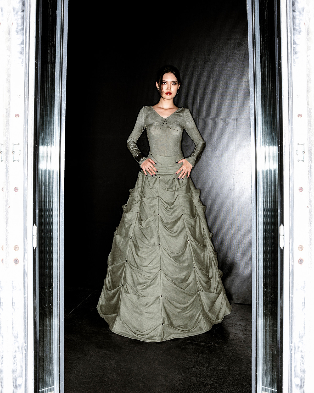 Mặc dù có niềm khát khao lớn được trở thành người mẫu từ nhỏ, tuy nhiên Quế Anh từng có một khoảng thời gian mất đi định hướng của bản thân. Mặc dù có niềm khát khao lớn được trở thành người mẫu từ nhỏ, tuy nhiên Quế Anh từng có một khoảng thời gian mất đi định hướng của bản thân.