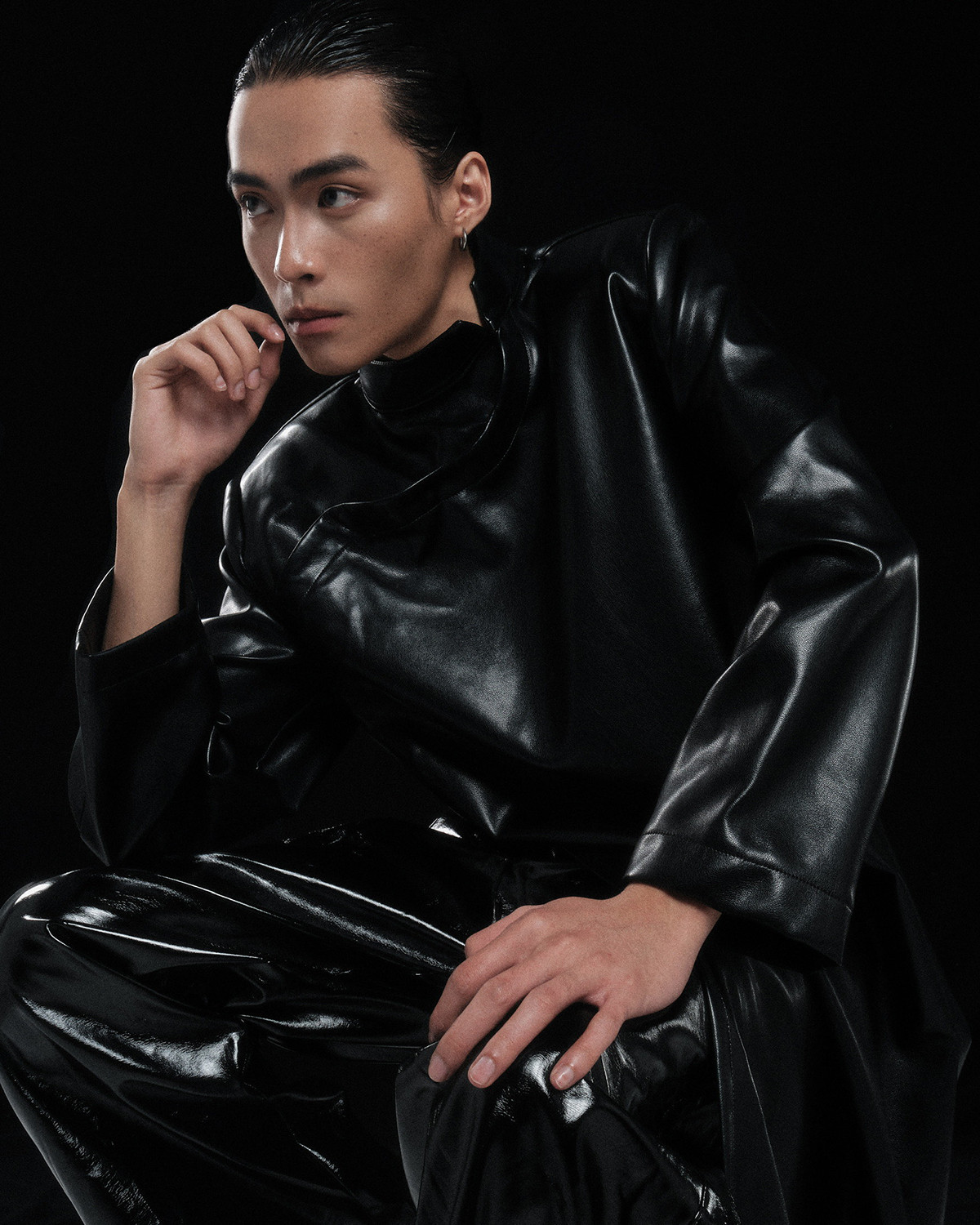 Có được những thành tựu nhất định trong nghề chỉ với 2 năm tiếp xúc, Nguyễn Cao Hữu được đánh giá giống như viên ngọc sáng, tiềm năng mới của ngành nghệ thuật.