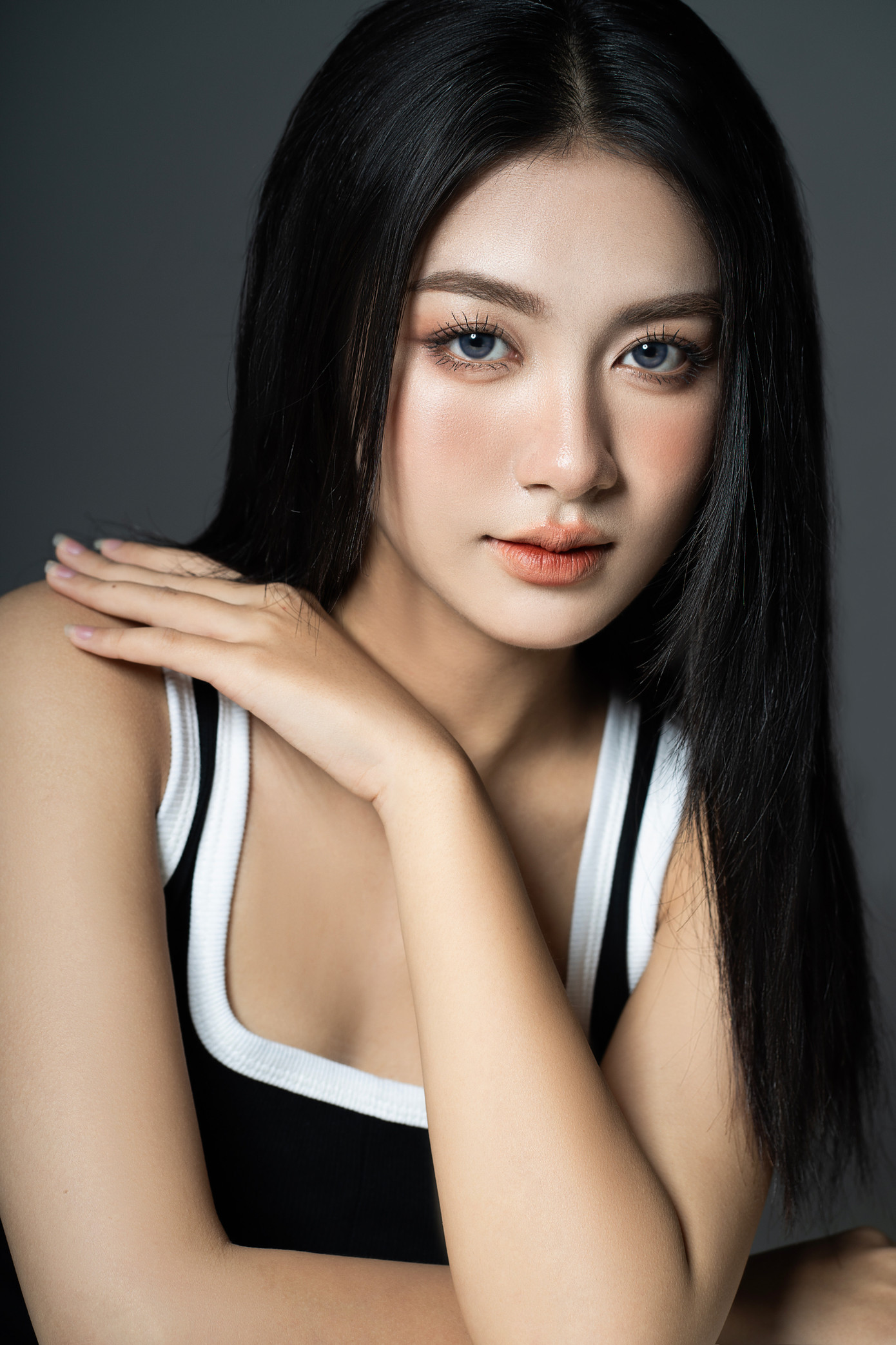 Bùi Minh Phương (sinh năm 2004) hiện đang là sinh viên của trường Đại học Mở Hà Nội. Bùi Minh Phương (sinh năm 2004) hiện đang là sinh viên của trường Đại học Mở Hà Nội.