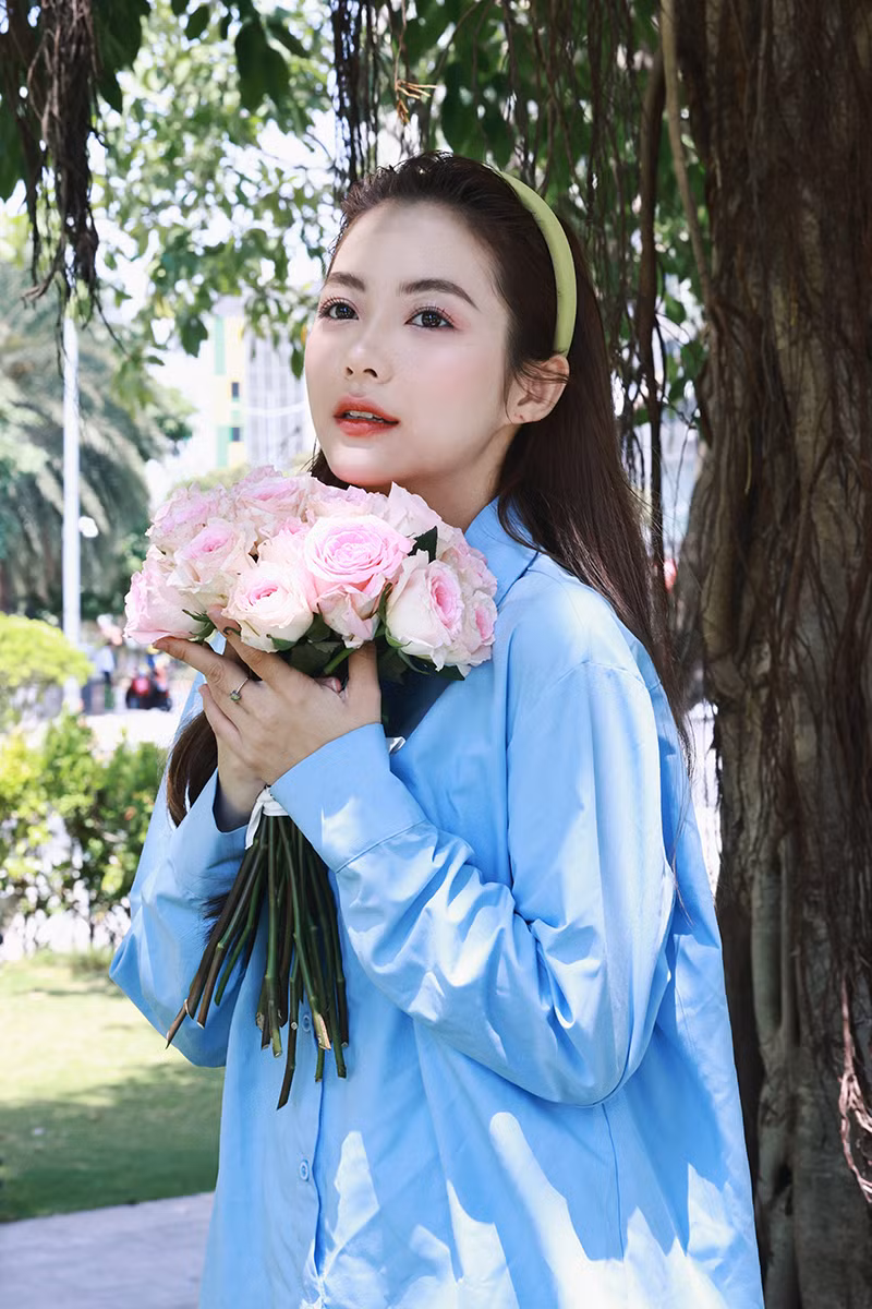 Từ nhỏ, Quý Tiên đã rất yêu thích và tích cực tham gia vào những hoạt động liên quan đến nghệ thuật.
