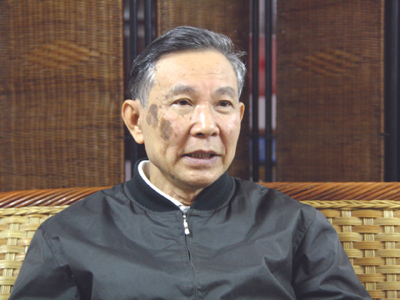 Ông Vũ Quốc Hùng