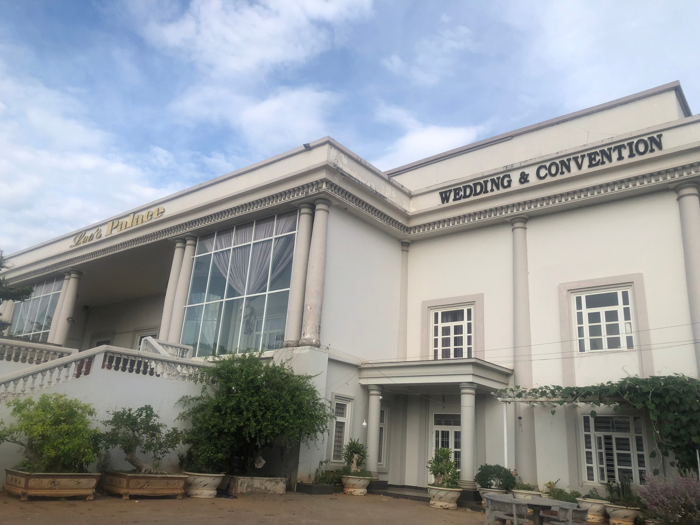 Công ty cổ phần Thống Nhất thế chấp tài sản tại 569 đường Lê Duẩn (phường Ea Tam, TP. Buôn Ma Thuột). Công ty cổ phần Thống Nhất thế chấp tài sản tại 569 đường Lê Duẩn (phường Ea Tam, TP. Buôn Ma Thuột).