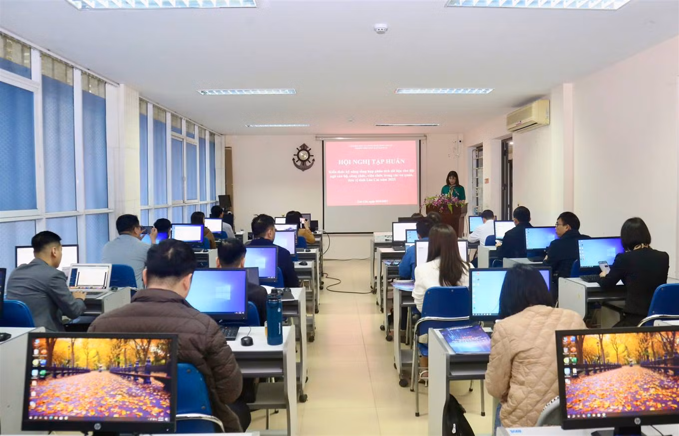 Đẩy mạnh nâng cao nhận thức, đột phá đổi mới tư duy về khoa học công nghệ