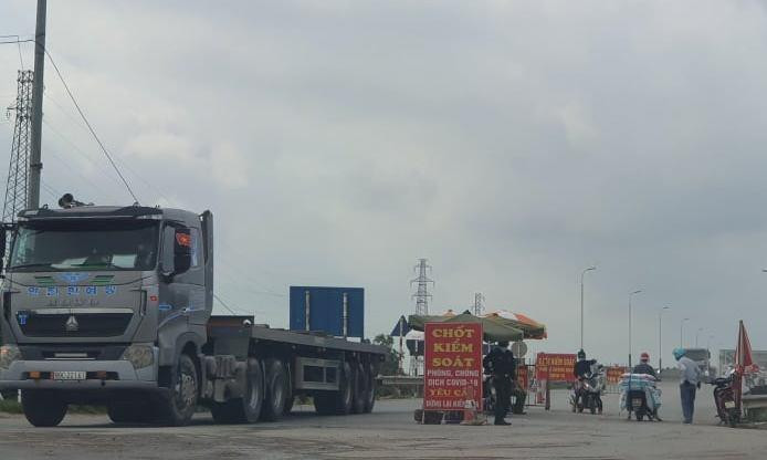 Chốt kiểm dịch COVID-19 cầu Hồ (huyện Thuận Thành). Chốt kiểm dịch COVID-19 cầu Hồ (huyện Thuận Thành).
