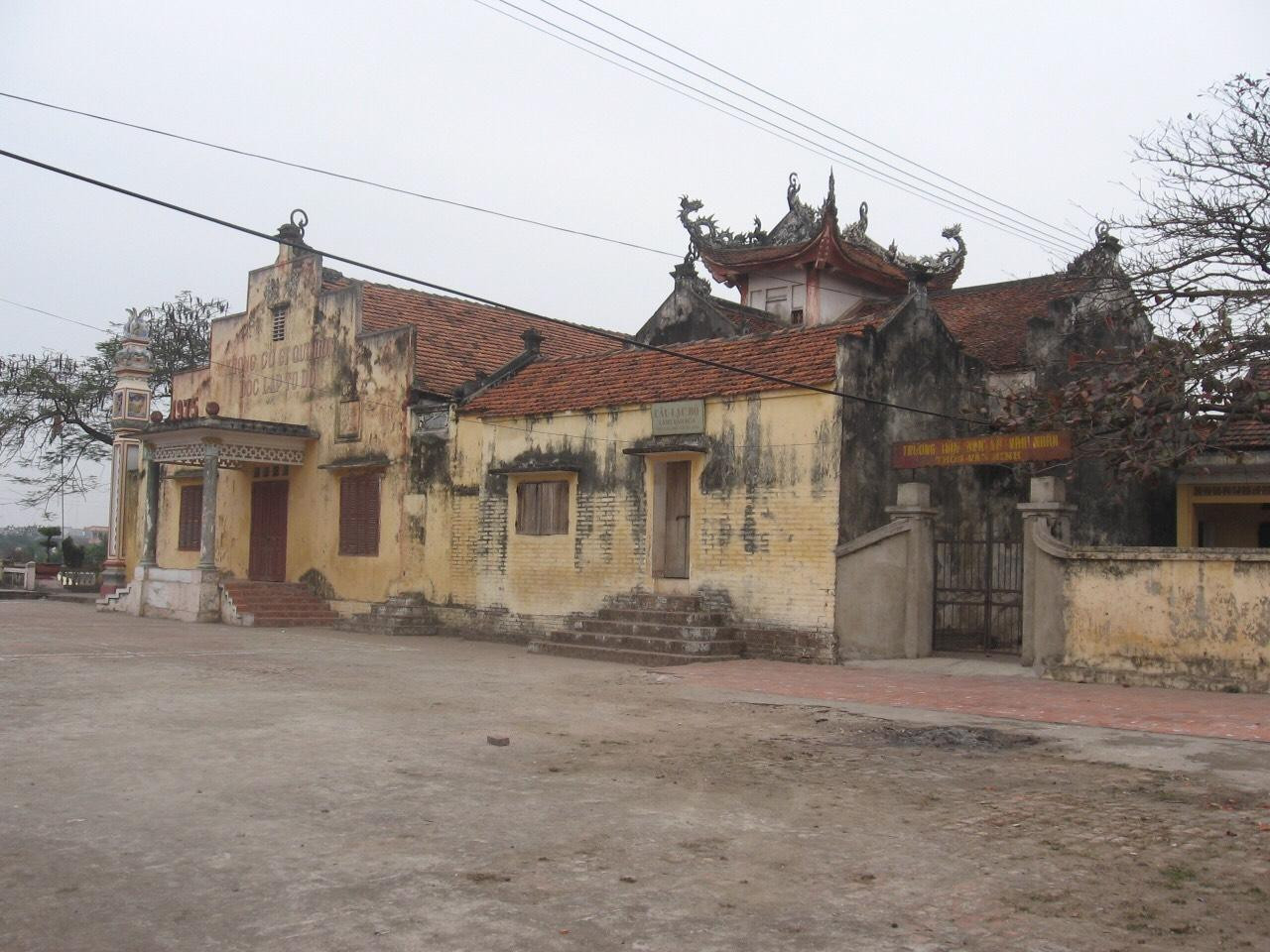 Đình làng thôn Văn Minh trước khi được tu bổ