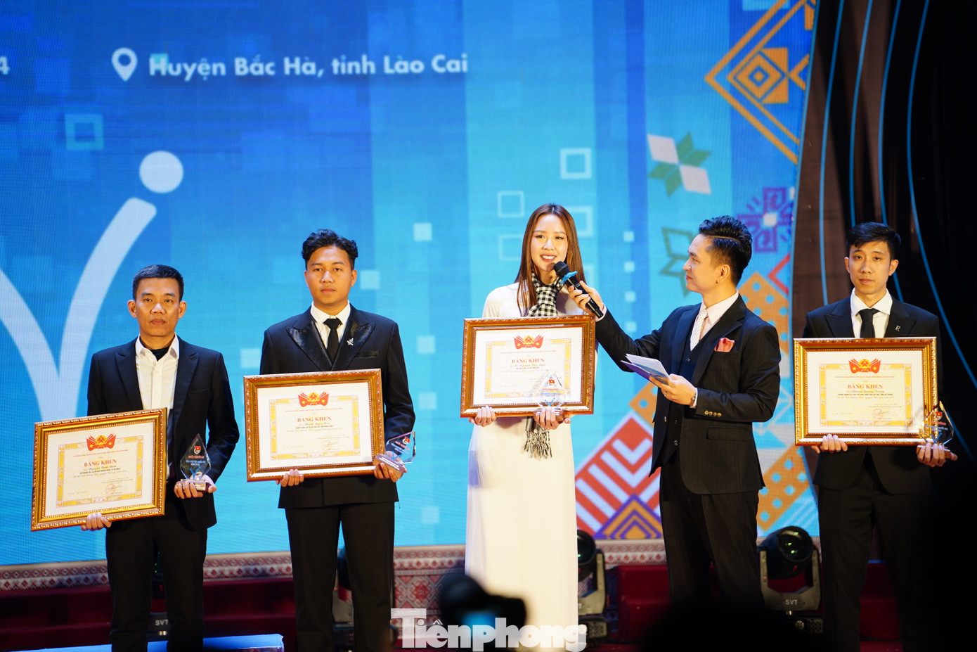 Lê Nguyễn Bảo Ngọc - Hoa hậu Liên lục địa năm 2022 được vinh danh.