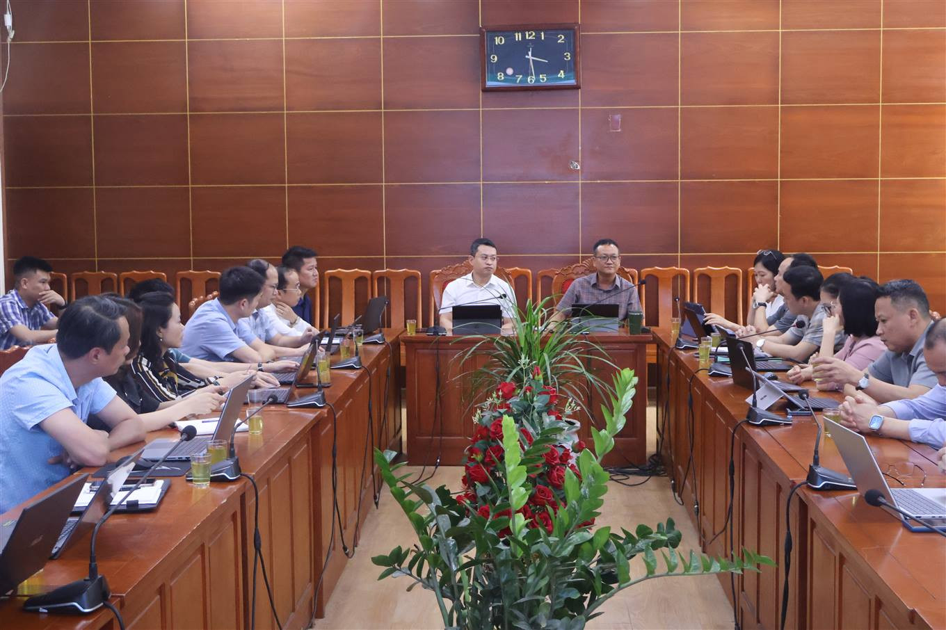 Sở Khoa học và Công nghệ tỉnh Lào Cai làm việc với Sở Khoa học Công nghệ tỉnh Yên Bái Sở Khoa học và Công nghệ tỉnh Lào Cai làm việc với Sở Khoa học Công nghệ tỉnh Yên Bái