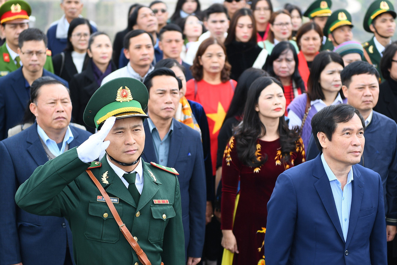 Trước đó, Đoàn công tác đã đến và dâng hương tại Nghĩa trang Liệt sĩ Quốc gia Vị Xuyên; điểm cao 468, thuộc thôn Nậm Ngặt, xã Thanh Thủy, huyện Vị Xuyên.