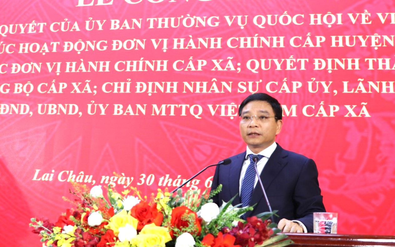 Ông Nguyễn Văn Thắng, Bộ trưởng Bộ Tài chính phát biểu. Ảnh: Nguyễn Chanh Ông Nguyễn Văn Thắng, Bộ trưởng Bộ Tài chính phát biểu. Ảnh: Nguyễn Chanh