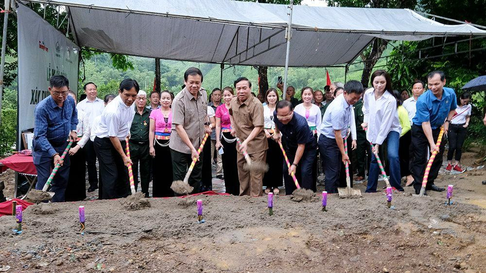 Theo Ủy ban MTTQ tỉnh Hòa Bình, đây là hoạt động đặc biệt có ý nghĩa nhân dịp 75 năm ngày Thương binh, liệt sĩ (27/7/1947 – 27/7/2022) vì sẽ đạt được mục tiêu xóa toàn bộ nhà tạm, nhà xuống cấp cho các đối tượng người có công trên địa bàn tỉnh Hòa Bình trong năm 2022. Trong chương trình, tùy theo địa bàn, mỗi gia đình sẽ được hỗ trợ ở mức 50-60 triệu đồng.