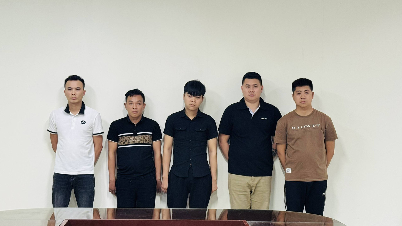 Nhóm đối tượng bị khởi tố. Ảnh: Thanh Tuấn Nhóm đối tượng bị khởi tố. Ảnh: Thanh Tuấn