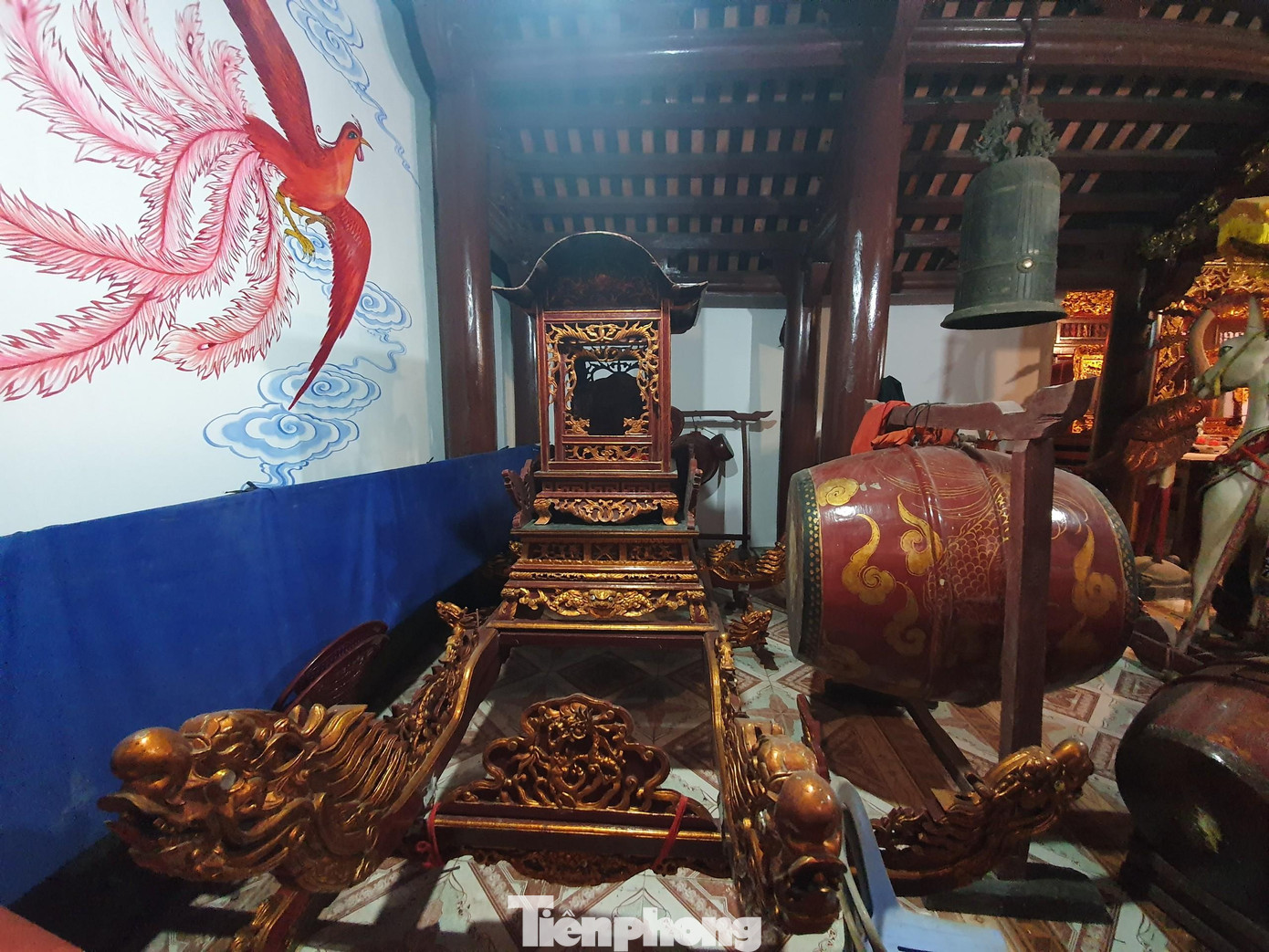 Lễ hội Đình Ruối diễn ra nhiều hoạt động nổi bật như: Lễ chiếu văn, lễ rước kiệu, lễ yên vị, tế nam quan, tế nữ quan, lễ dâng hương, hoa... Đặc biệt, lễ hội rước kiệu Thánh về đình được tổ chức long trọng và trang nghiêm.