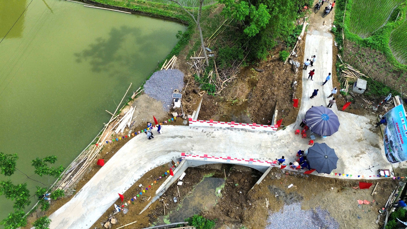 Cây cầu giúp cho bà con nhân dân trong thôn Nà Dài và nhân dân trong xã Cư Lễ thuận tiện trong sinh hoạt, sản xuất. Trong đó, Nà Dài là thôn có địa bàn rộng, từ đầu đến cuối thôn dài 10 km. Từ đầu đến cuối thôn có con suối lớn chảy dọc nhưng từ trước đến nay chưa có cây cầu kiên cố nào bắc qua gây khó khăn cho sinh hoạt và sản xuất.