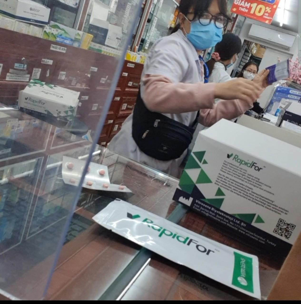 Bộ kit test RapidFor, xuất xứ Thổ Nhĩ Kỳ có giá 85 nghìn đồng Bộ kit test RapidFor, xuất xứ Thổ Nhĩ Kỳ có giá 85 nghìn đồng