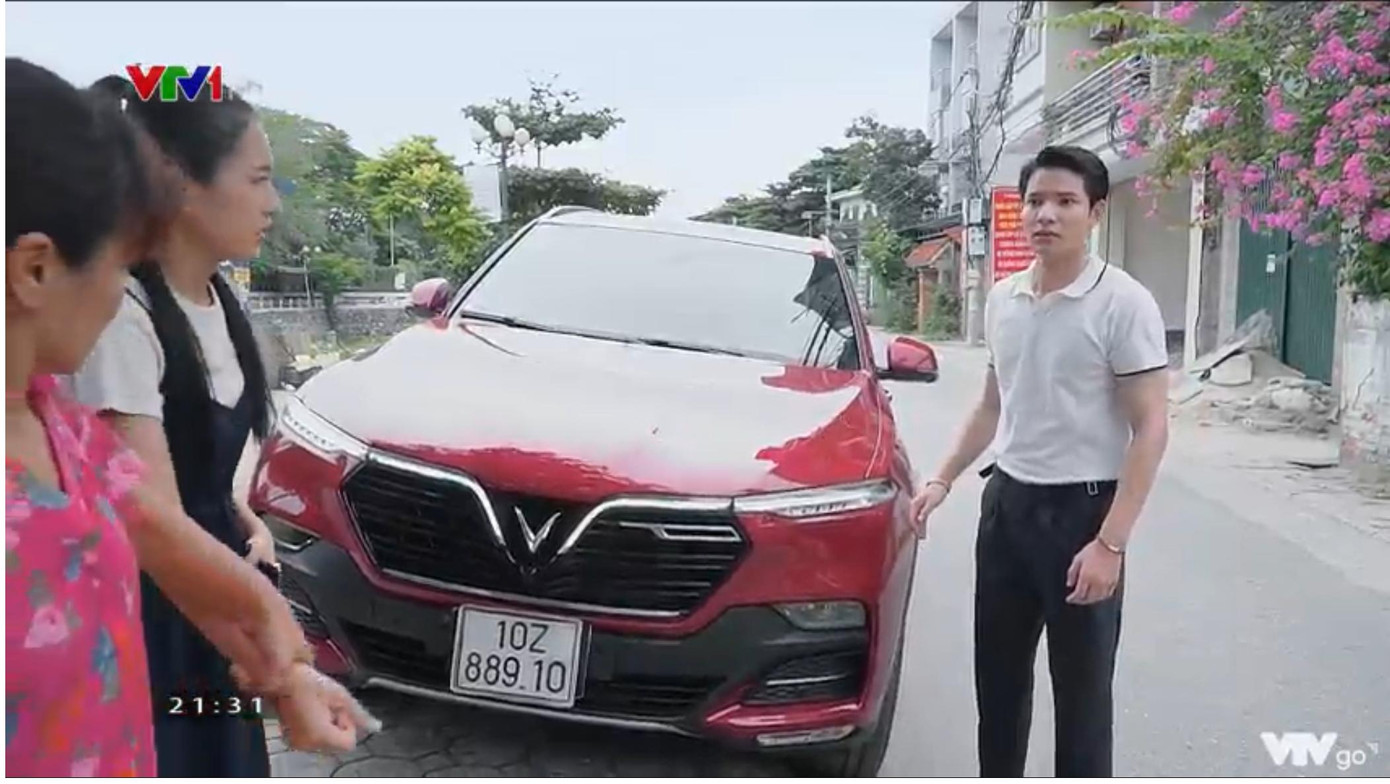 Bà Bích dằn mặt Dũng