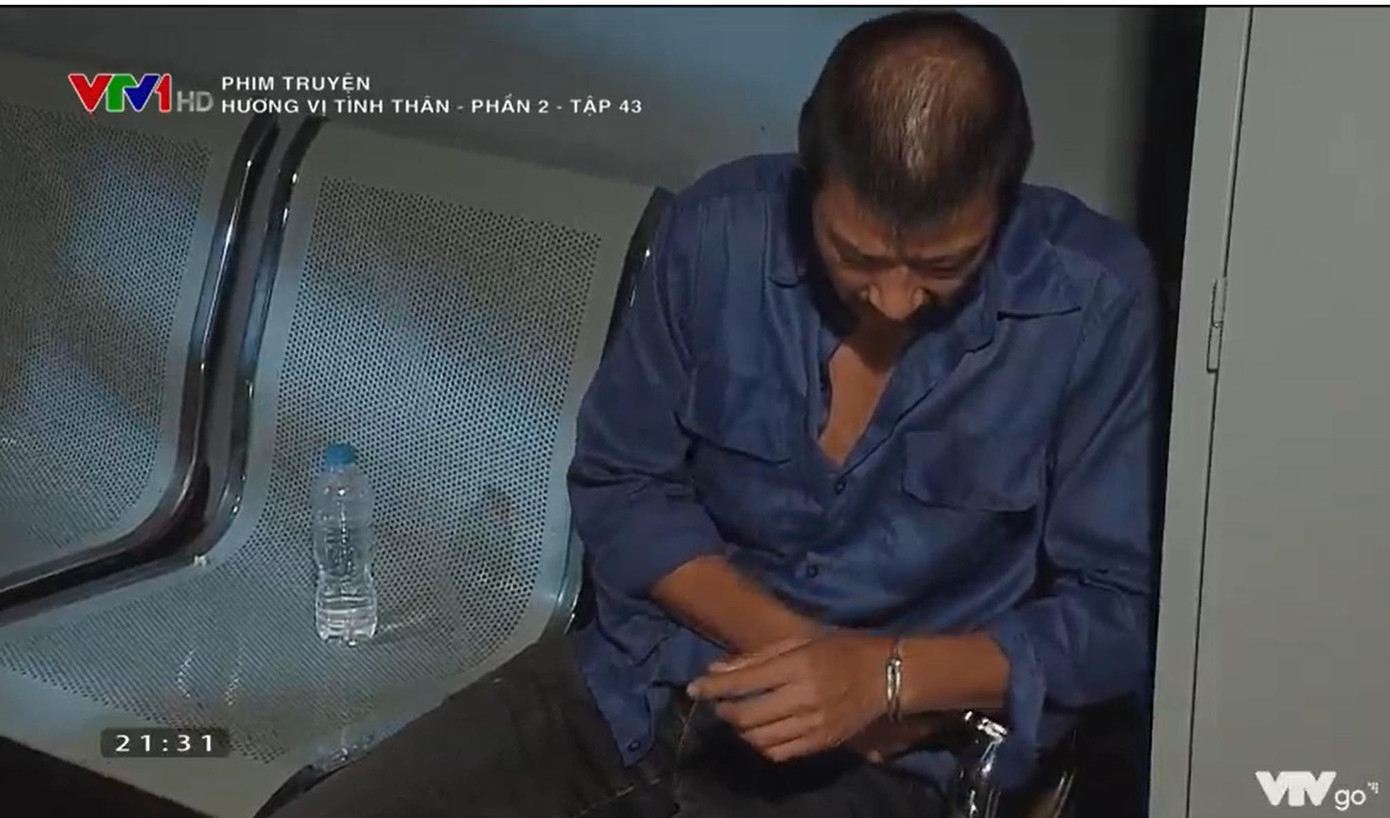 Ông Sinh khổ sở với tình cảnh hiện tại Ông Sinh khổ sở với tình cảnh hiện tại