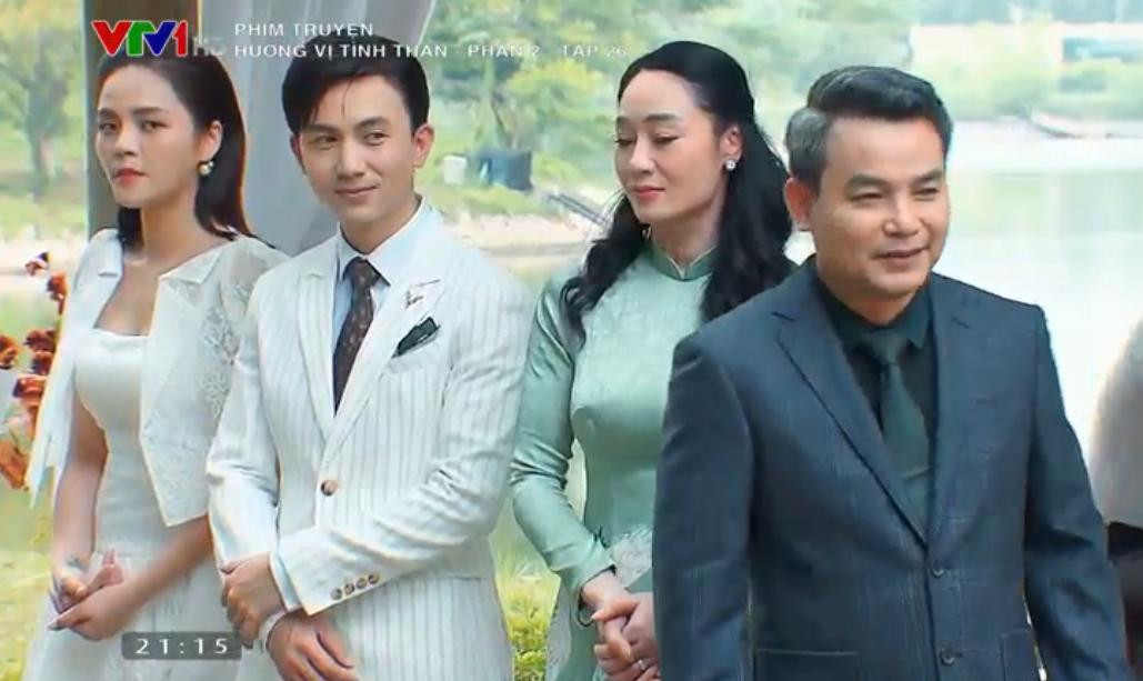 Thy và bà Xuân lườm Nam