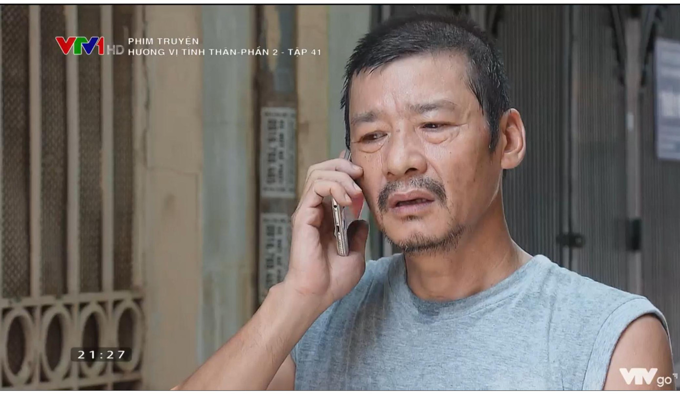 Ông Sinh gọi điện hỏi tin Chiến "chó" Ông Sinh gọi điện hỏi tin Chiến "chó"