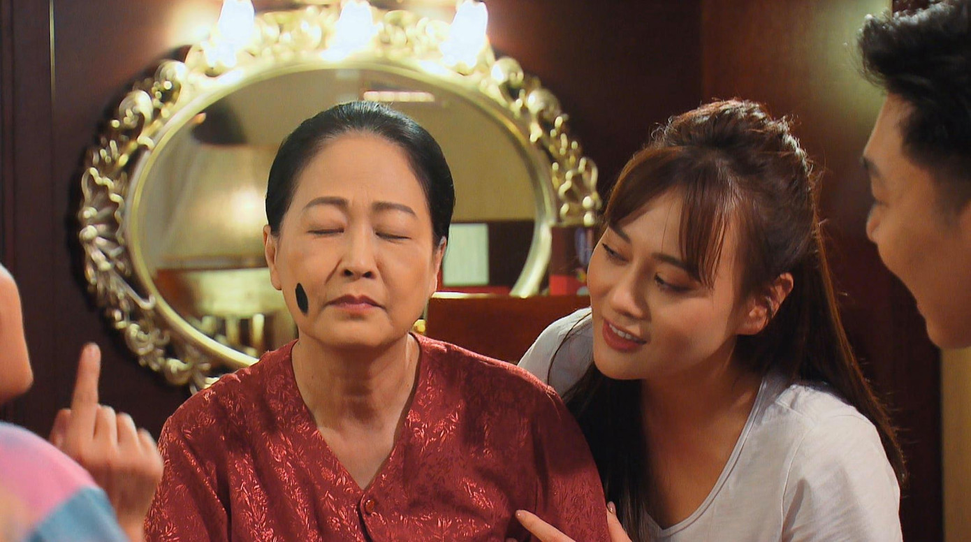 Bà Dần vui, khỏe hẳn ra vì có Nam là cháu dâu Bà Dần vui, khỏe hẳn ra vì có Nam là cháu dâu