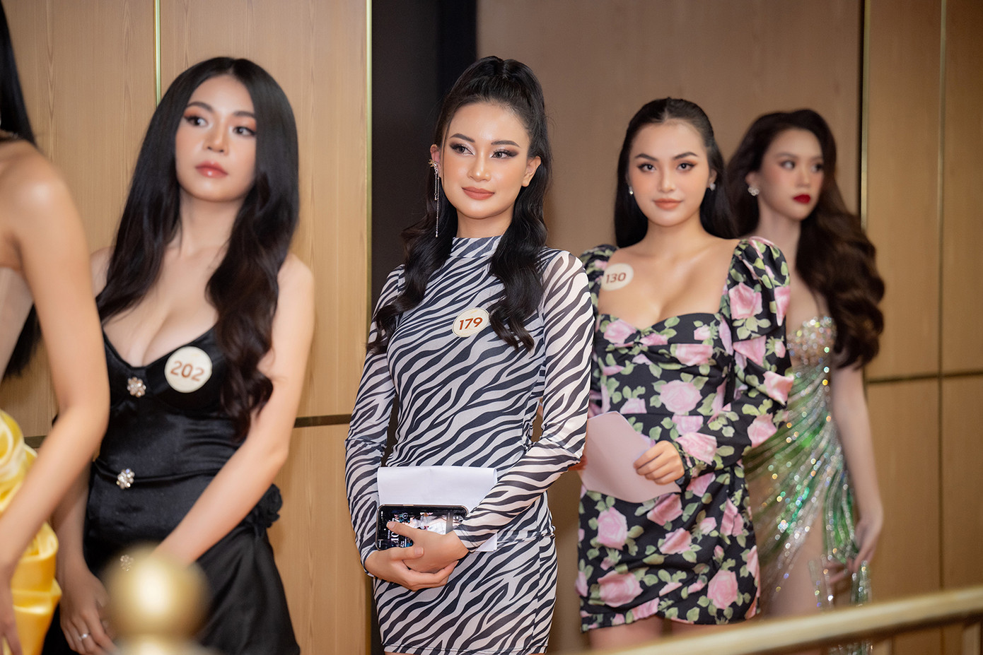 Ngày 2/7, vòng sơ khảo cuộc thi Miss Grand Vietnam – Hoa hậu Hòa bình Việt Nam 2023 được tổ chức tại TP HCM. Trong buổi sơ khảo đã có nhiều thí sinh đến ghi danh. Ban tổ chức cho biết năm nay có những thí sinh đặc biệt, profile ấn tượng.