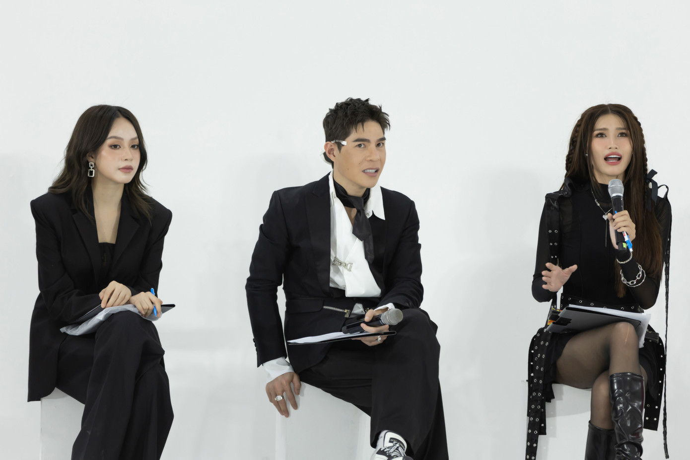 Đây là lần hiếm hoi Thanh Thủy đảm nhận vai trò giám khảo casting sau khi đăng quang Hoa hậu Việt Nam. Cùng ngồi ghế giám khảo với Thanh Thủy còn có đạo diễn Nguyễn Hưng Phúc, Á hậu Hoà bình Việt Nam 2022 Chế Nguyễn Quỳnh Châu.