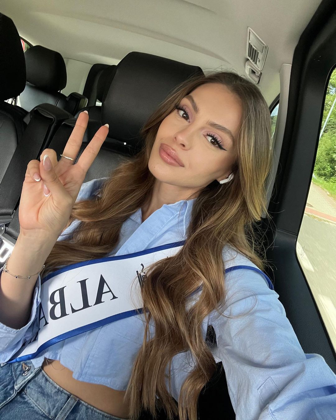 Sau khi người đẹp Albania bỏ cuộc, Hoa hậu Siêu quốc gia 2023 hiện tại chỉ còn 66 thí sinh tranh tài để cạnh tranh vương miện.